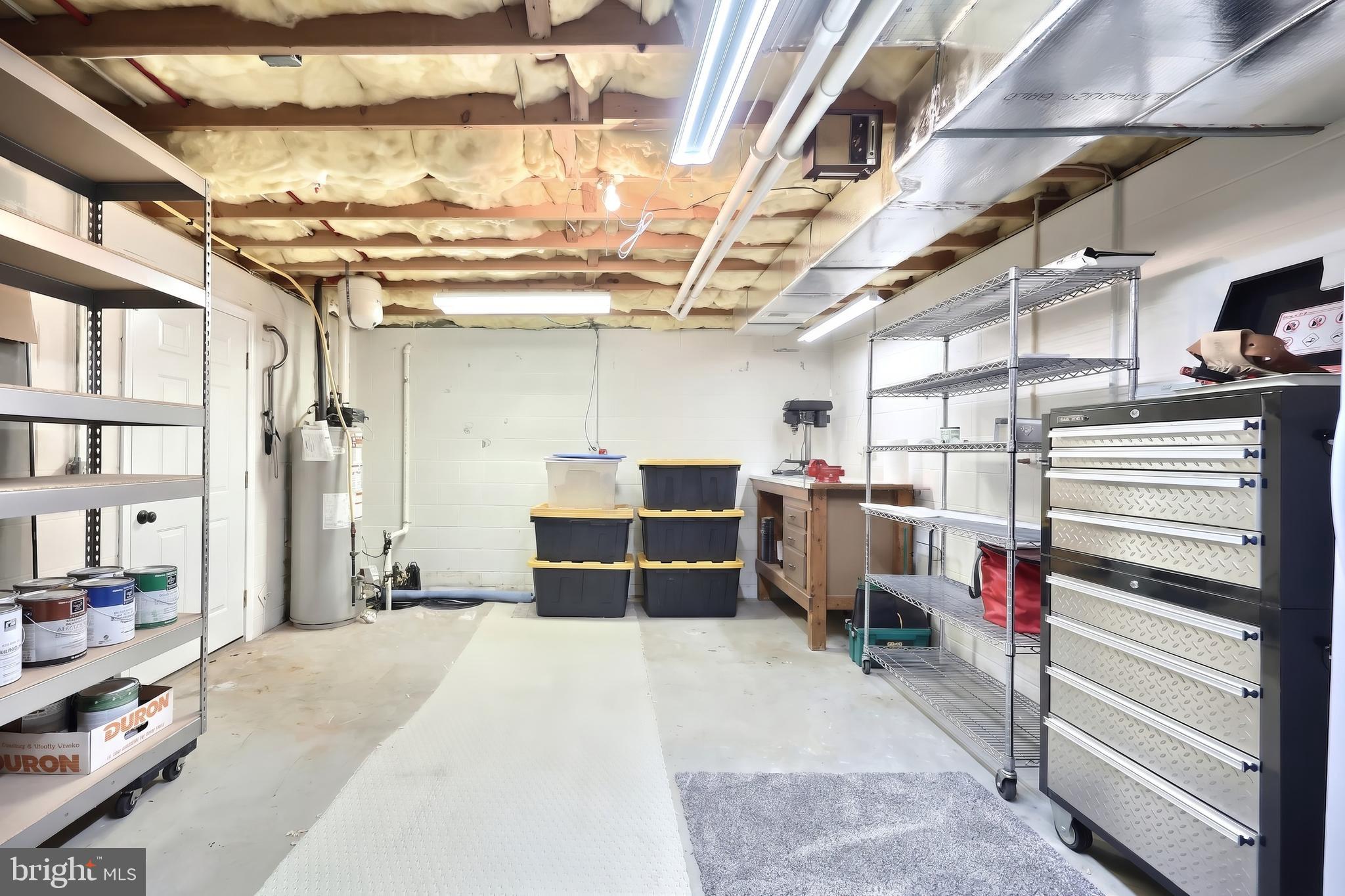 ALLYSON'S CROSSING - Residential