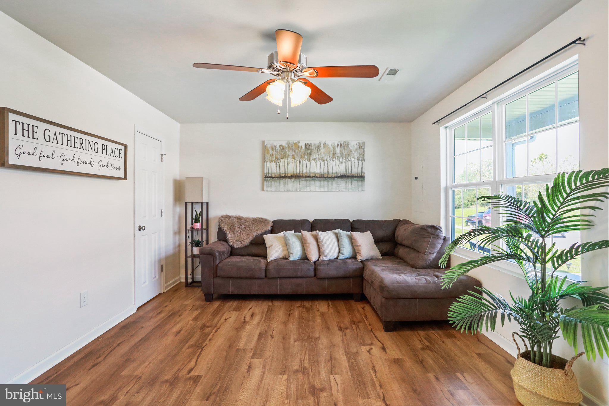 INWOOD VILLAGE - Residential