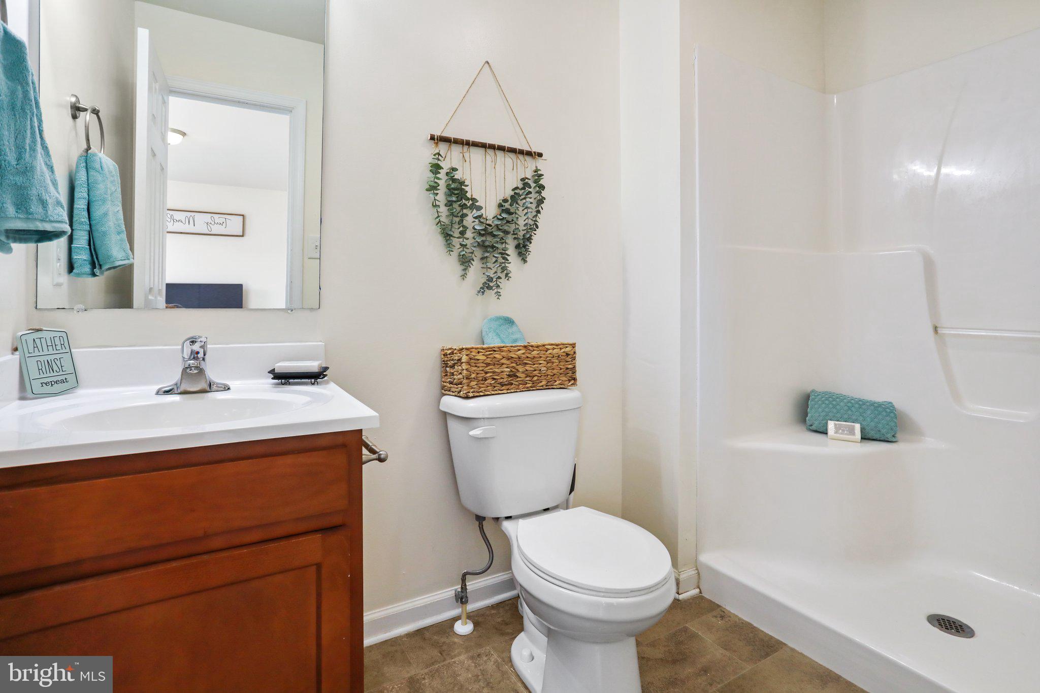 INWOOD VILLAGE - Residential