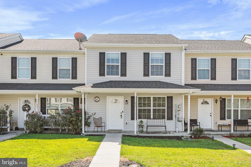 OFFER DEADLINE 9/30 7PM. Cute  as a button, 47 Lobo Lane is ready for you to call home. Looking for your first home or looking to downsize? Look no further!  Conveniently located in Inwood Village just around the corner from the new Butlers Crossing commercial space, this townhome features 2 primary bedrooms with walk-in closest,  2 primary baths, and an open floor plan expanding across the main level. It all starts with the welcoming, full front porch to enjoy your morning coffee or tea. As you enter the home, you are greeted with LVP floors in the living room that wrap into the  the first floor half bathroom for guests. Spacious dining area in the large eat-in kitchen with plenty of cabinets, oversized storage pantry, and counter height bar. Right off of the kitchen leads you out to a fenced rear yard that’s perfect for grilling and entertaining. Fresh paint was just finished in all the rooms. Bonus, laundry is on the bedroom level. Homes at this price don’t come around often! Schedule your tour today!