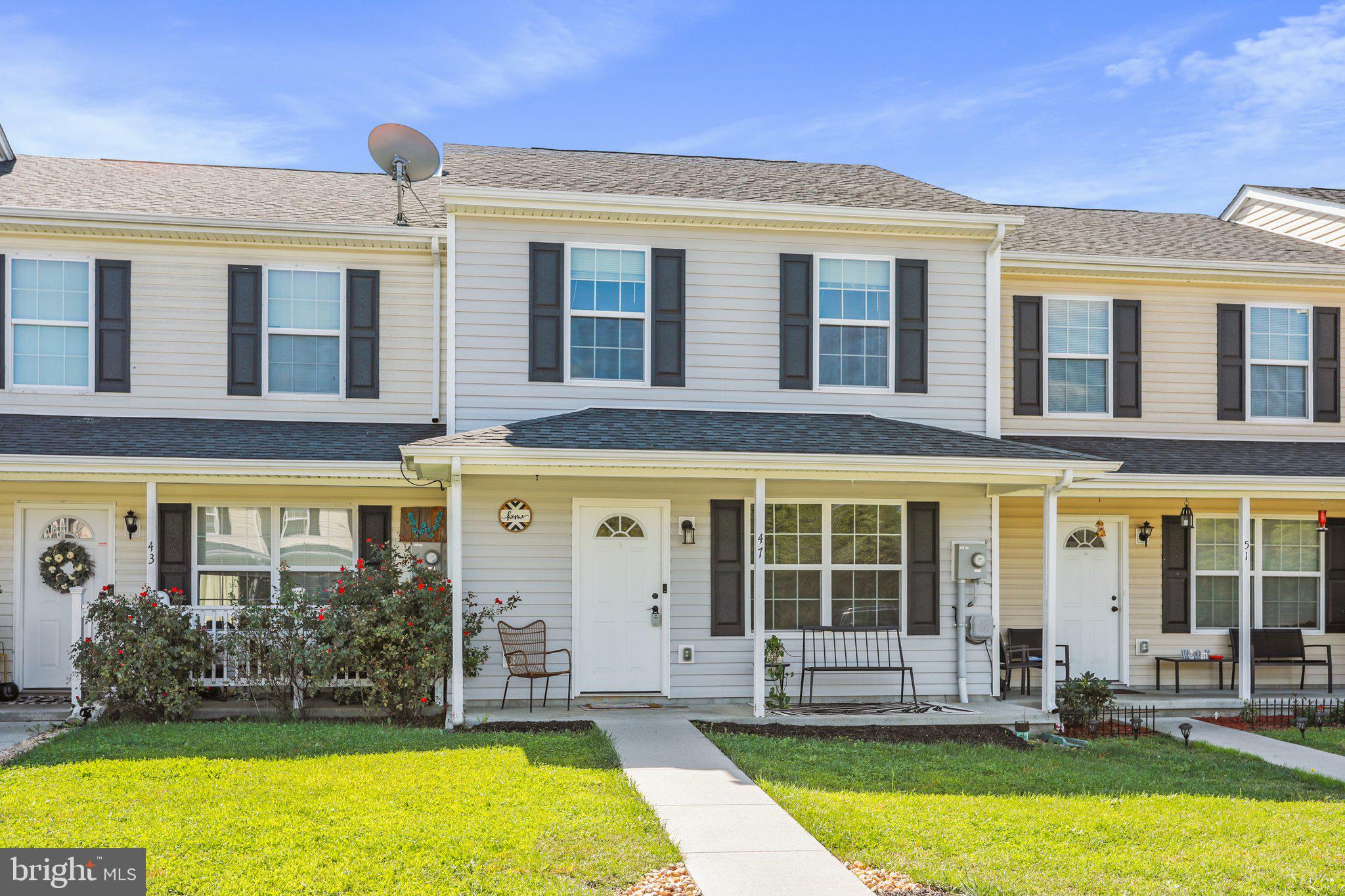 INWOOD VILLAGE - Residential