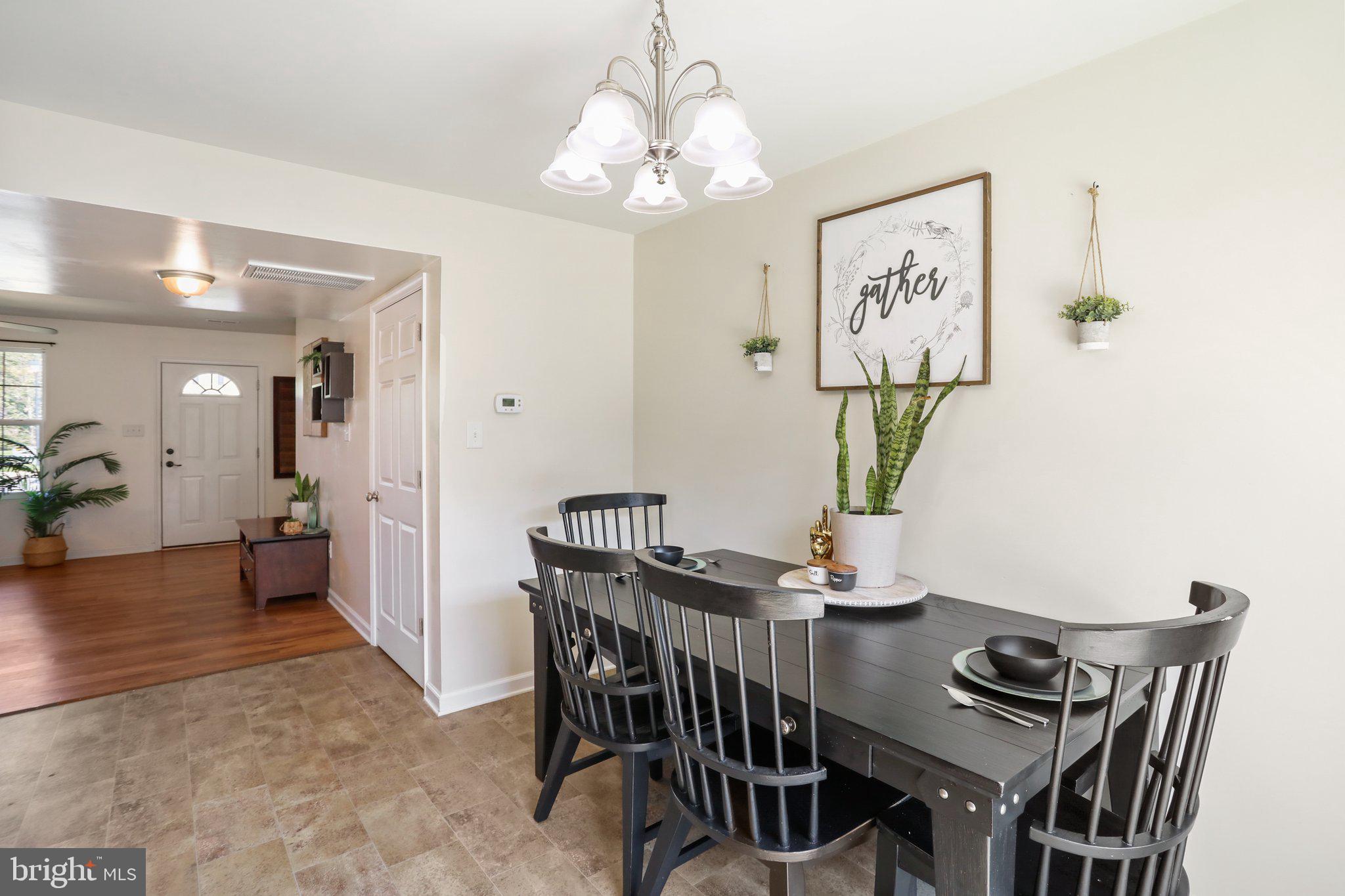 INWOOD VILLAGE - Residential