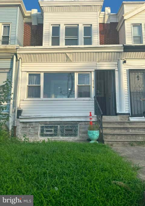 Townhouse For Rent - 5319 Charles Street<br/> PHILADELPHIA, PA 19124