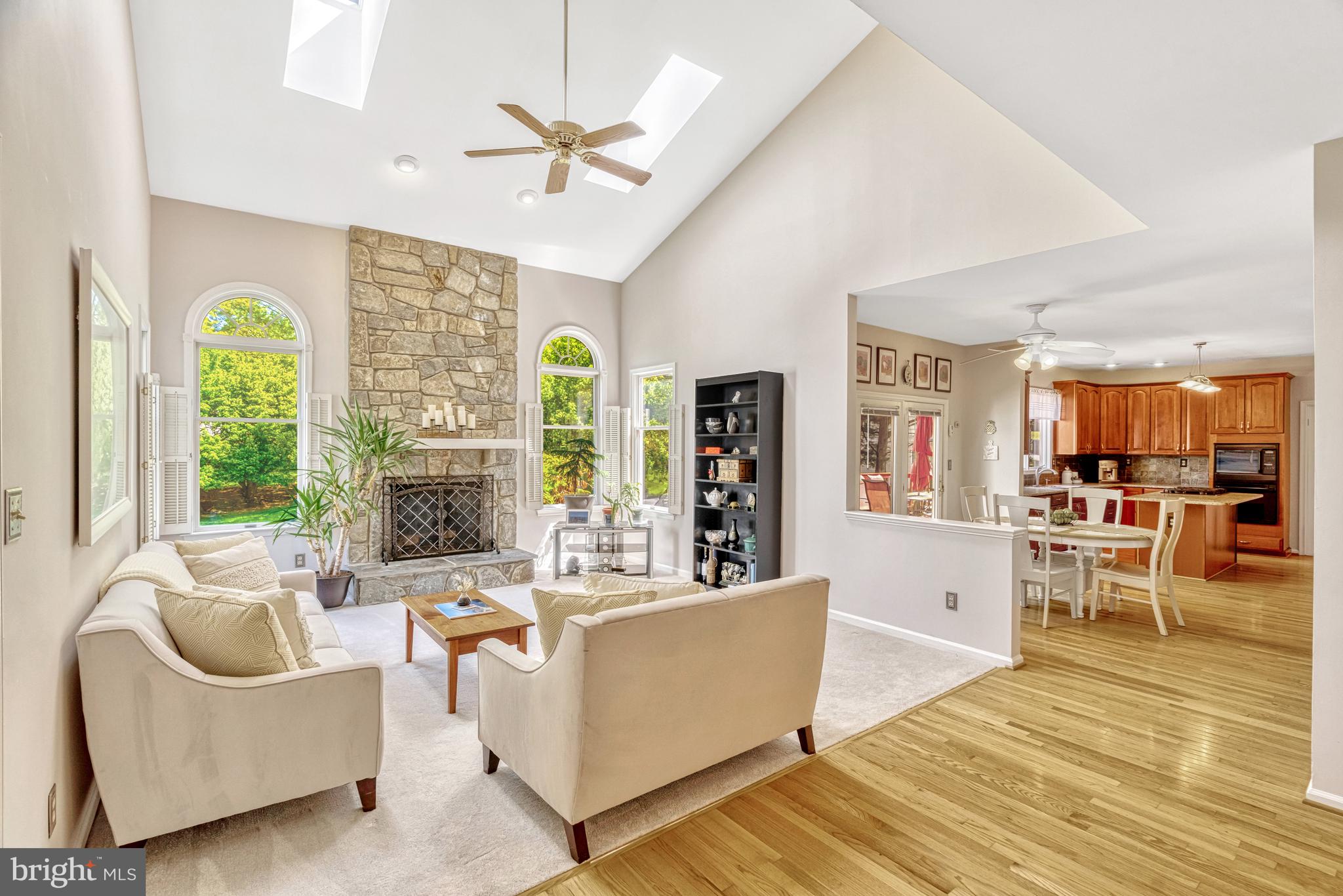 CENTURY OAK - Residential