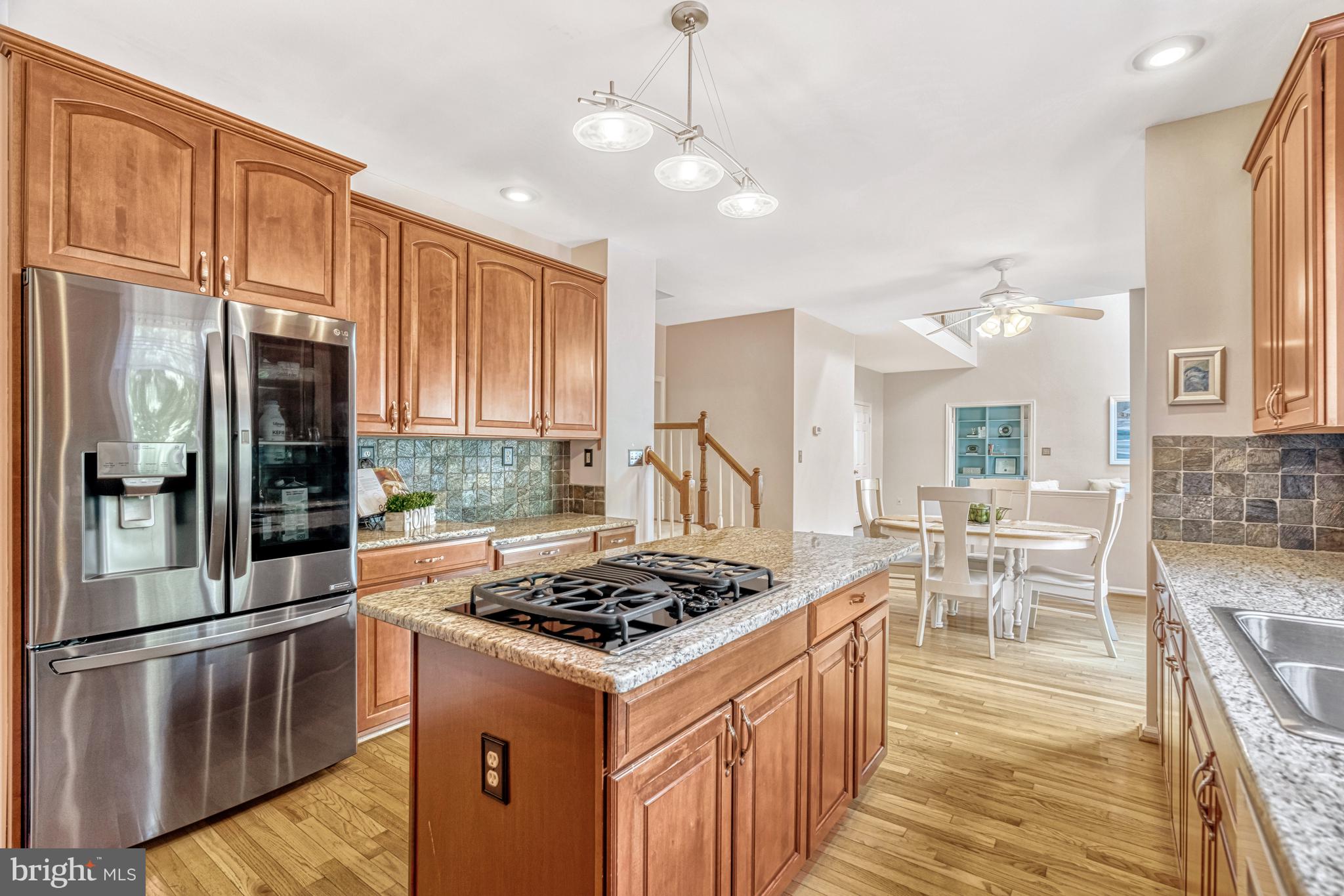 CENTURY OAK - Residential