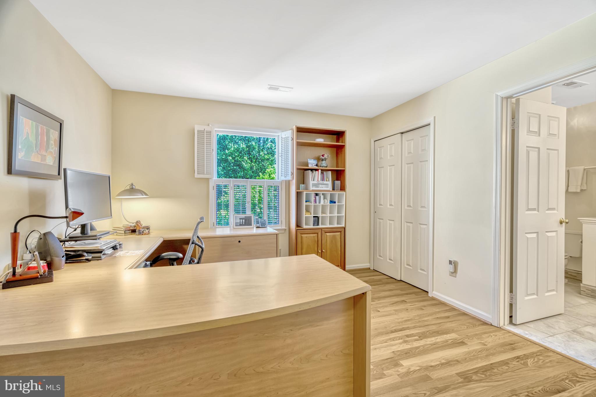 CENTURY OAK - Residential