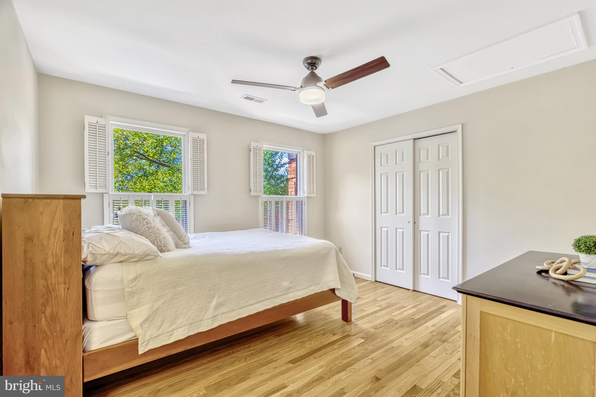 CENTURY OAK - Residential