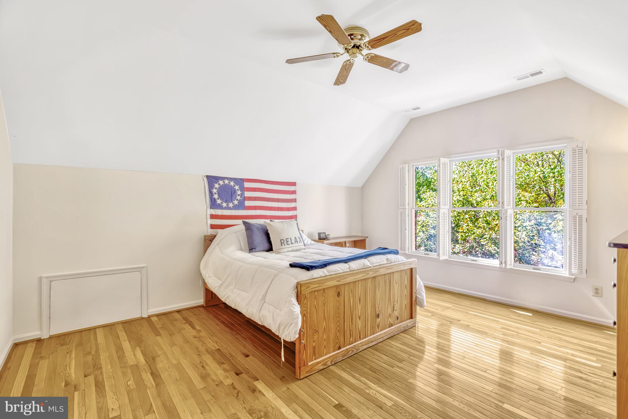 CENTURY OAK - Residential