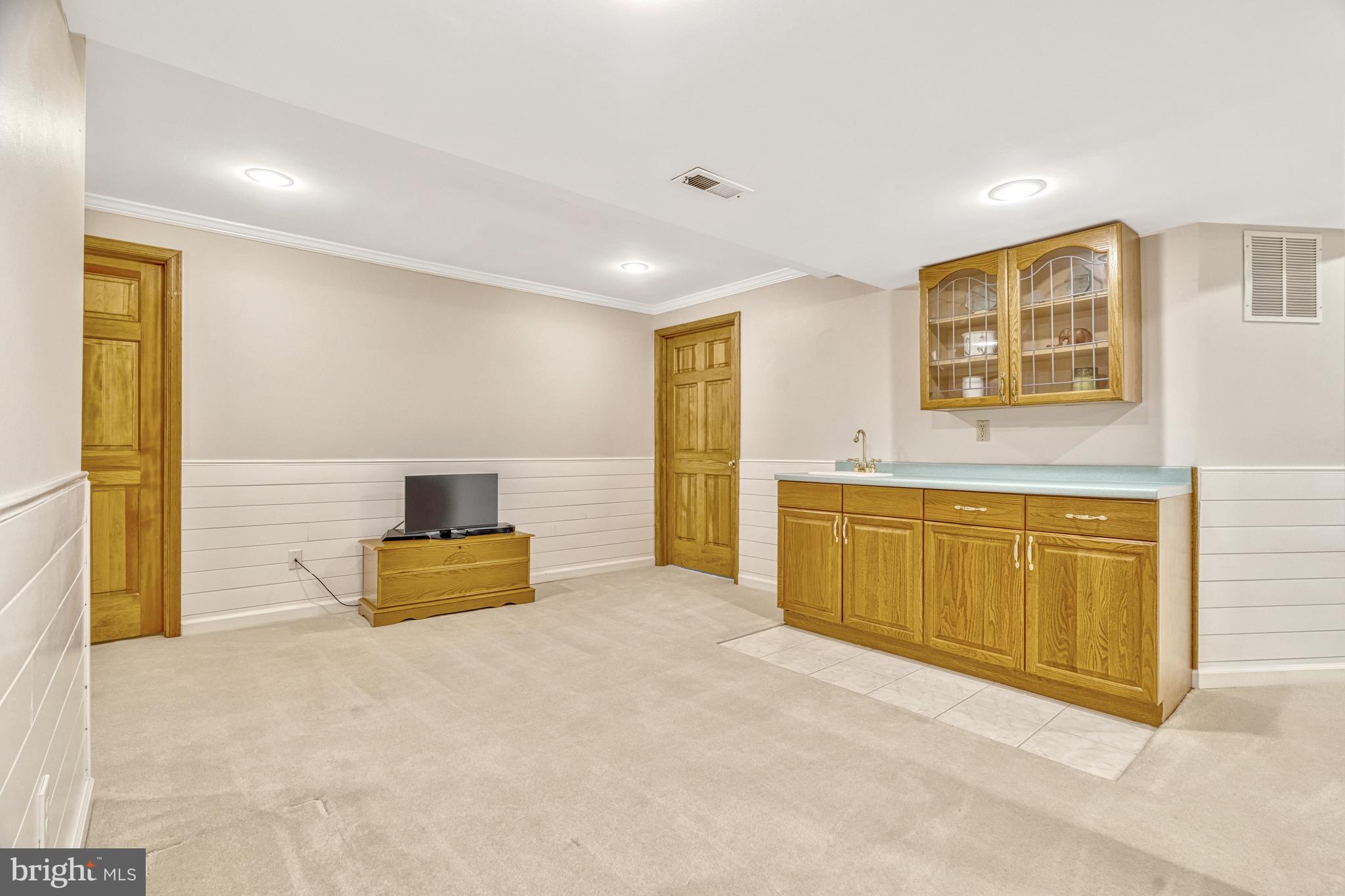 CENTURY OAK - Residential