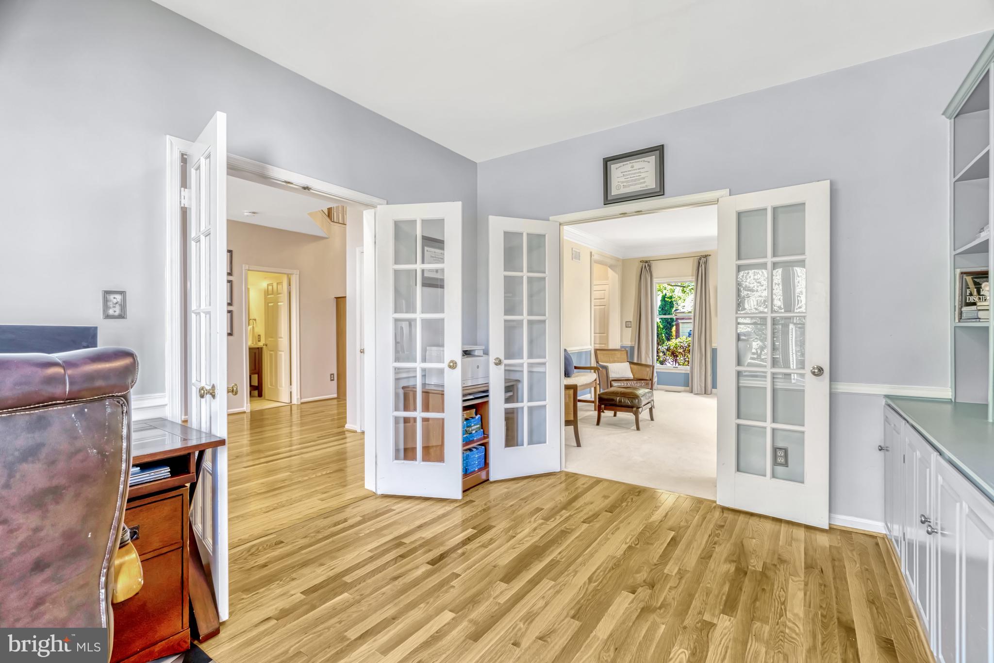 CENTURY OAK - Residential