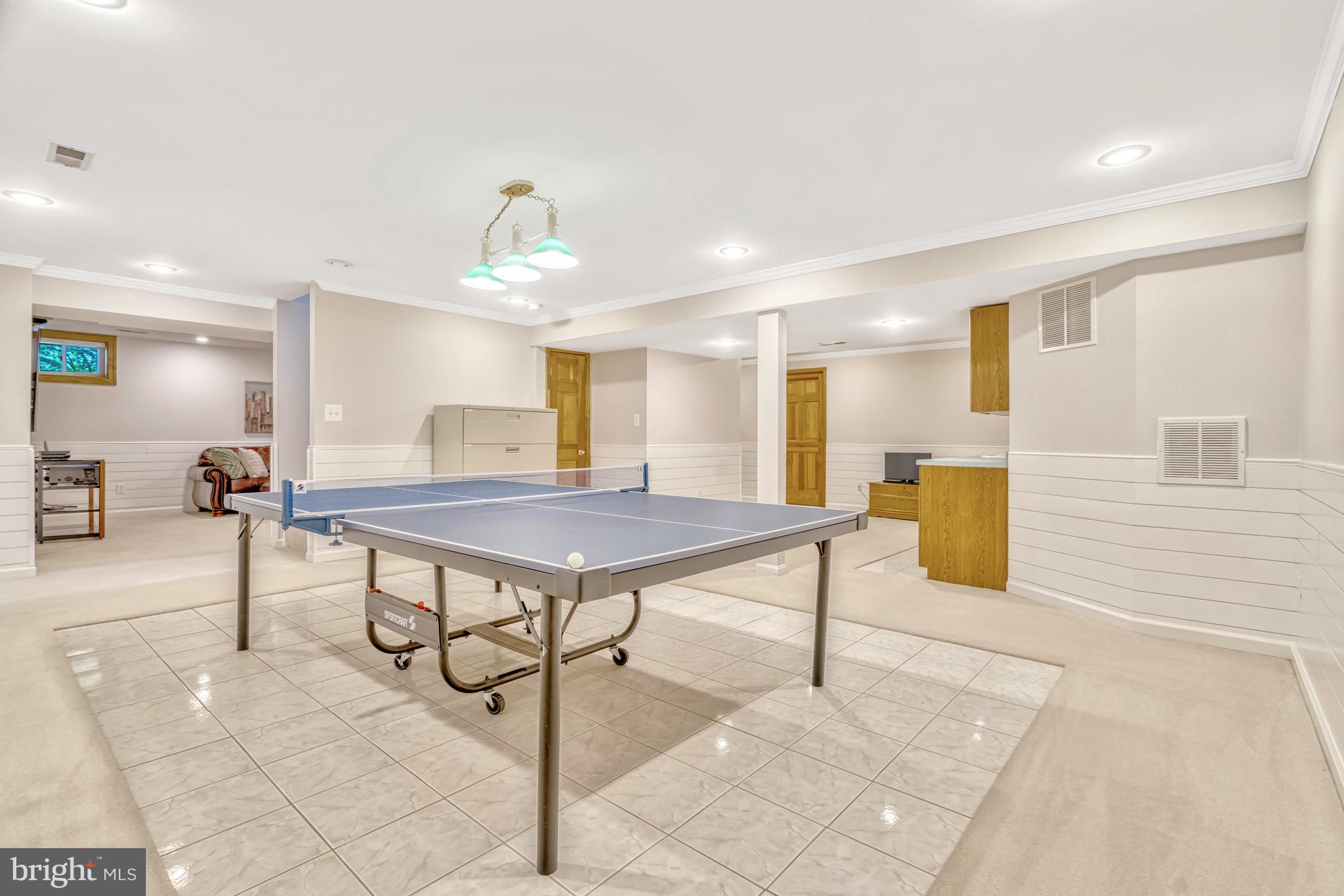 CENTURY OAK - Residential