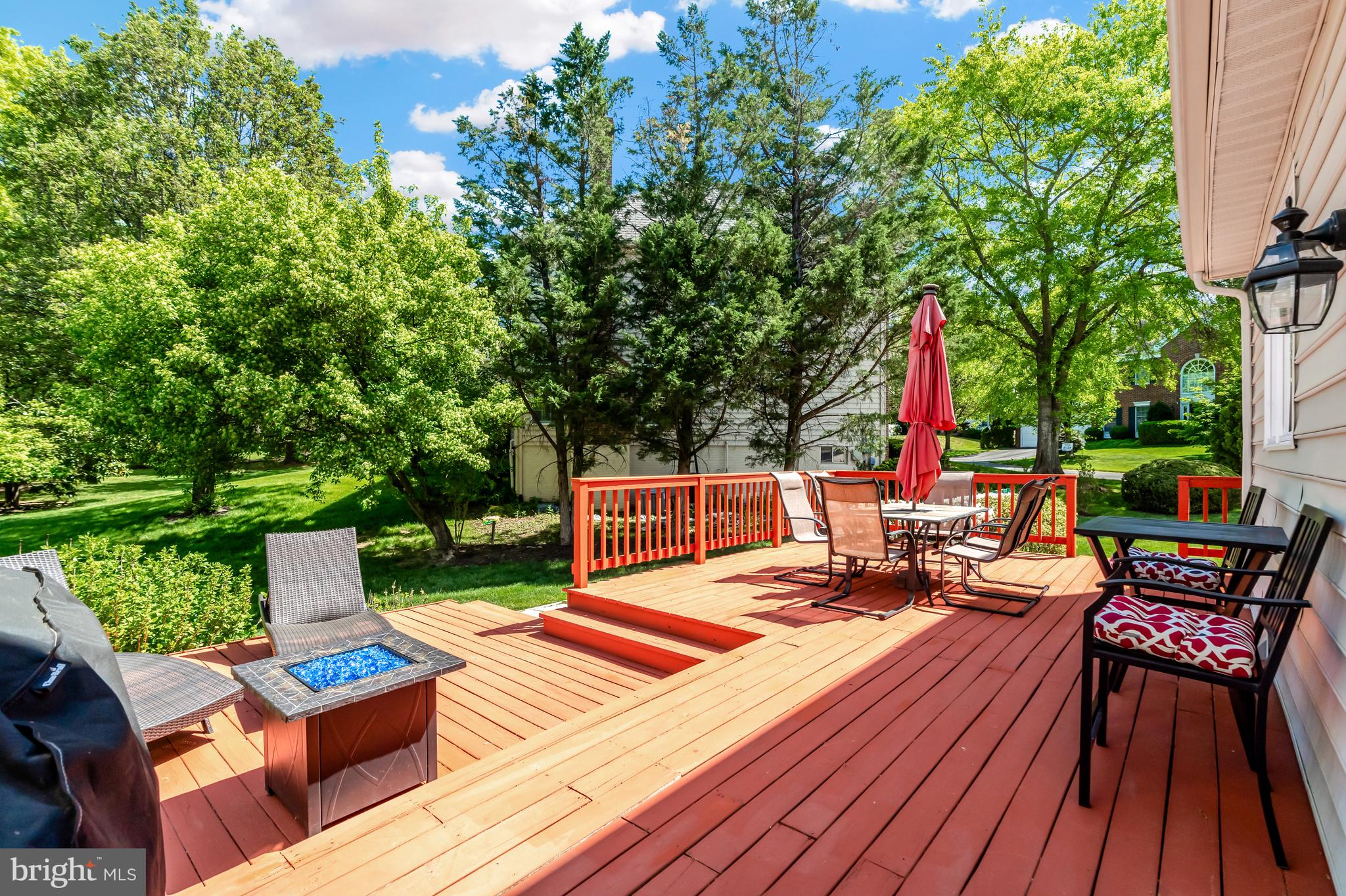 CENTURY OAK - Residential