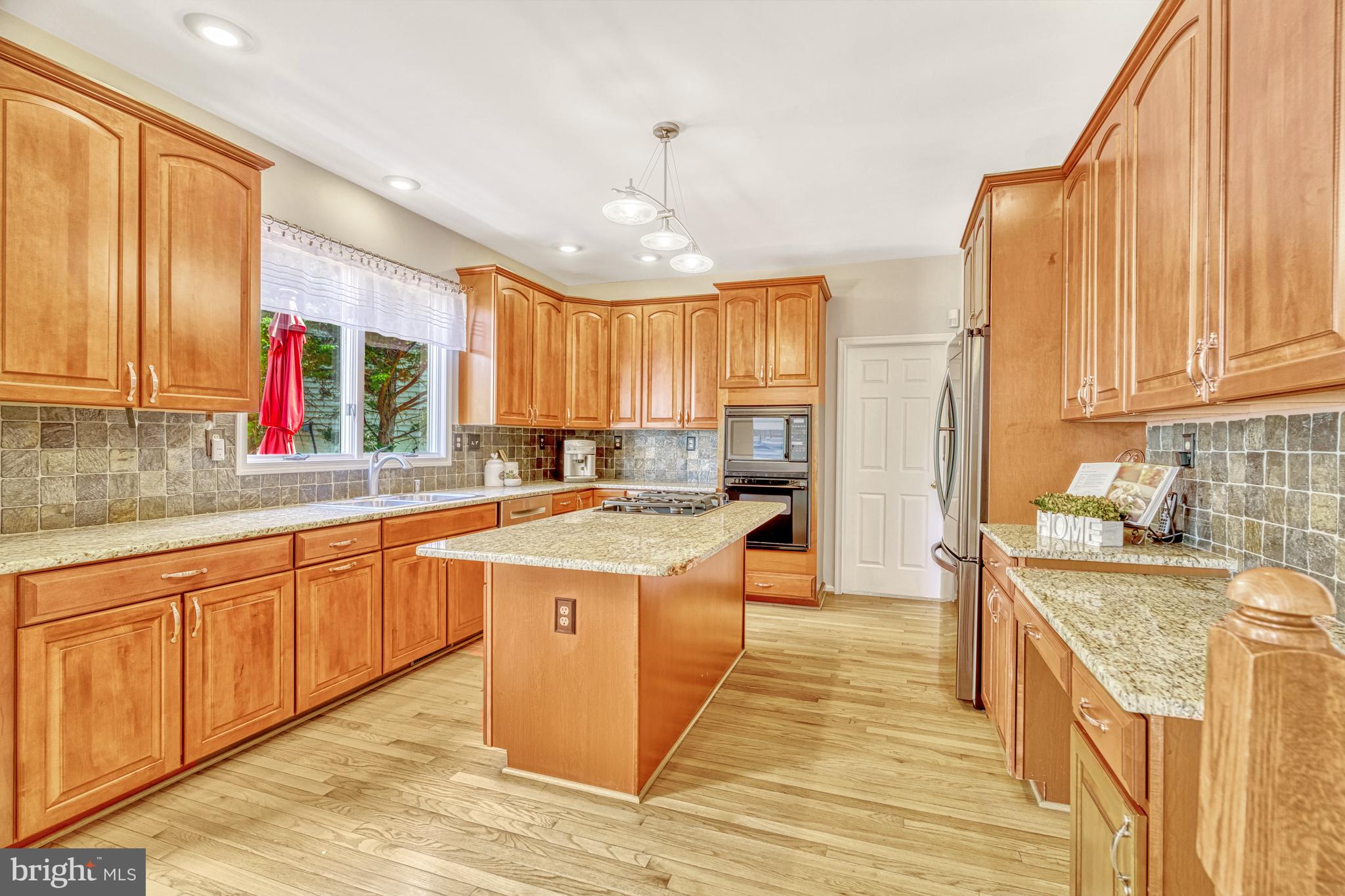 CENTURY OAK - Residential