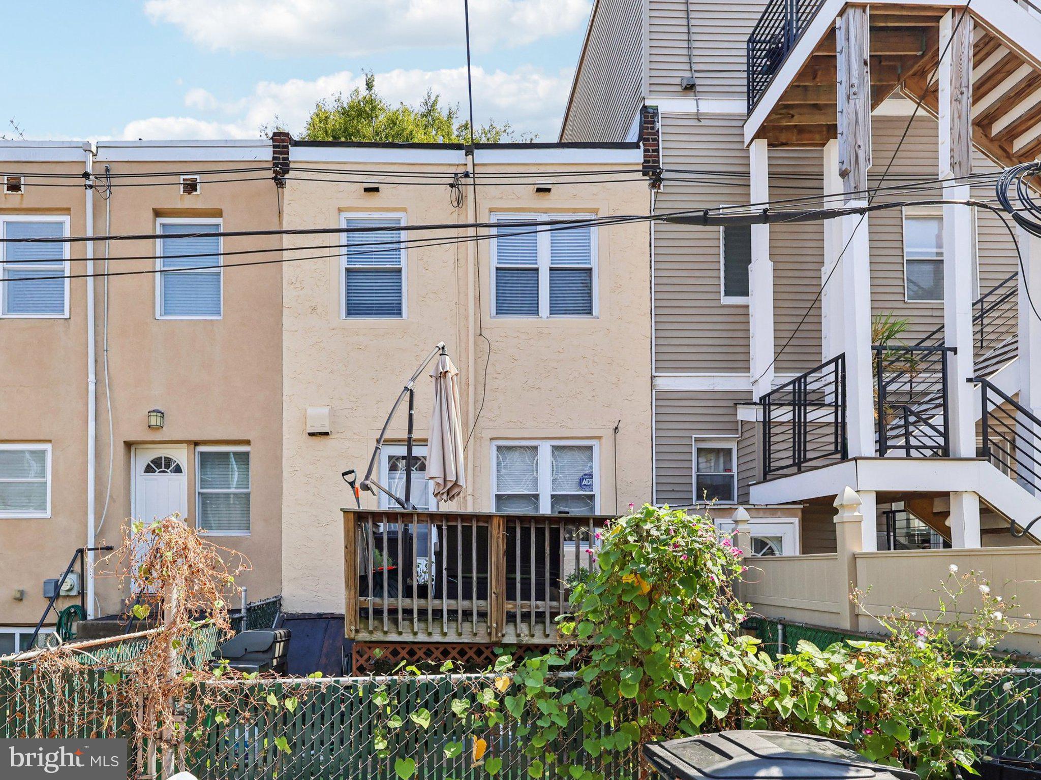 MARCONI PARK EAST - Residential