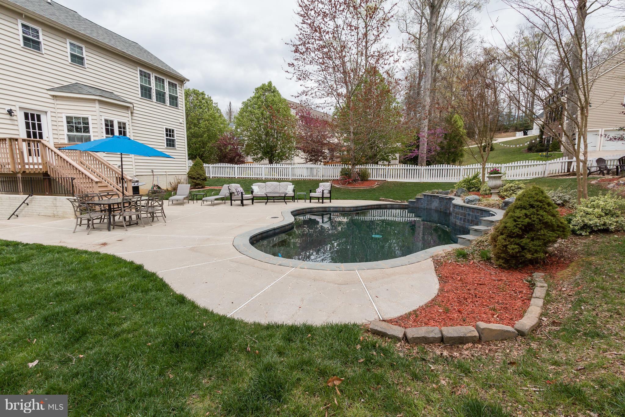 ACADEMY HILLS - Residential