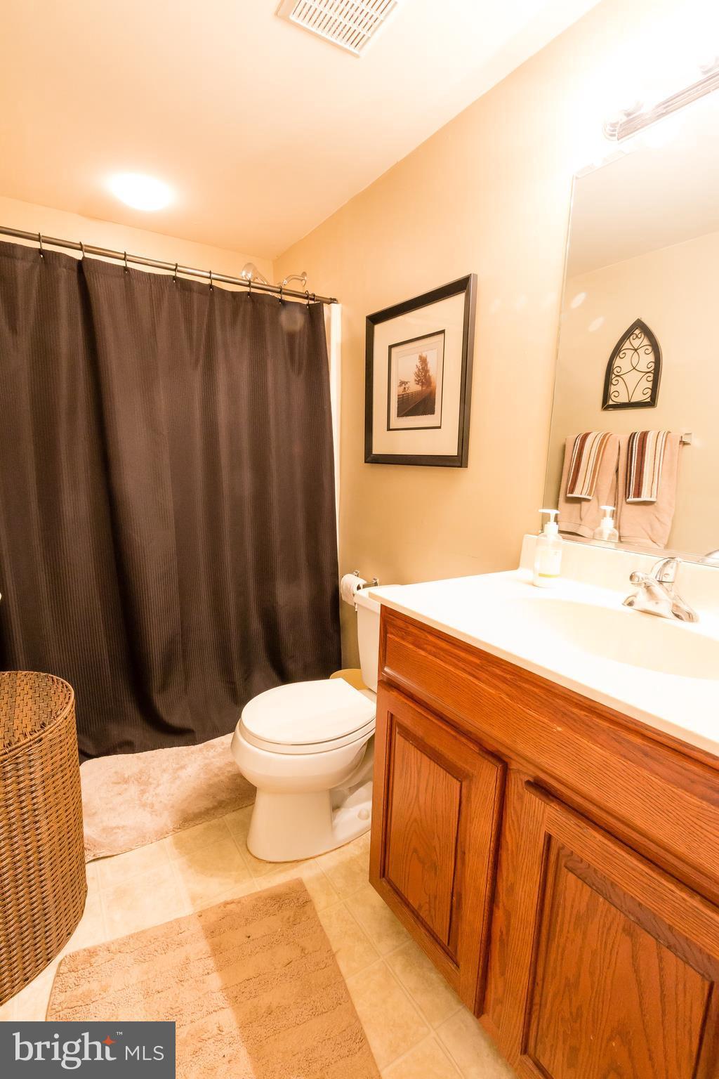 ACADEMY HILLS - Residential