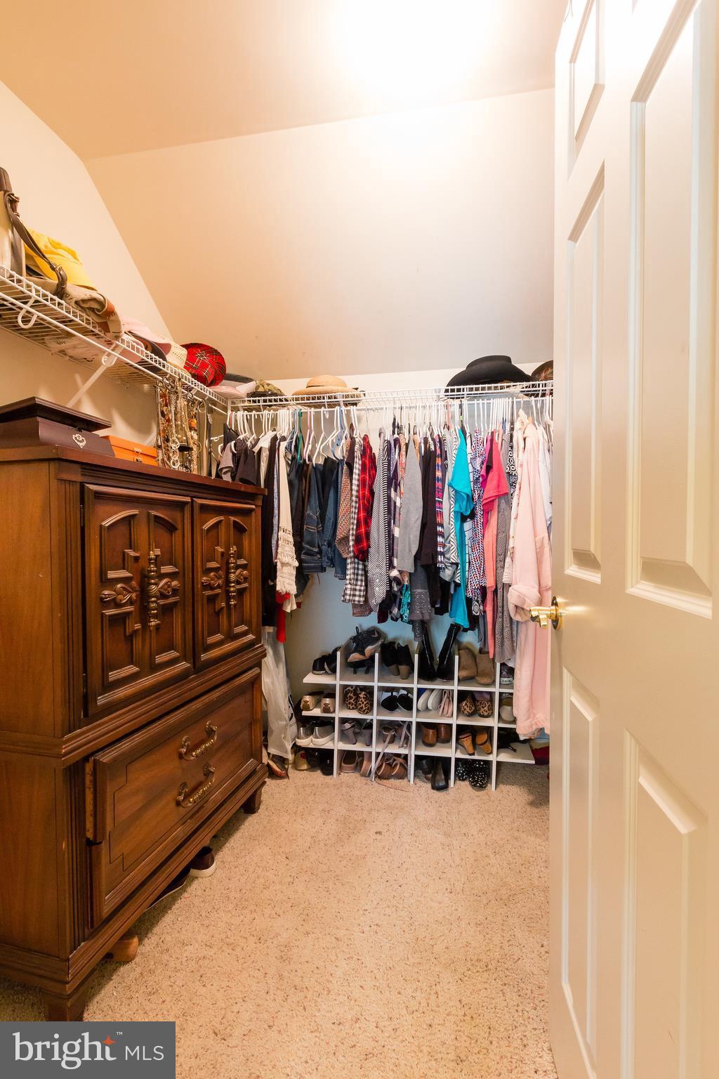 ACADEMY HILLS - Residential