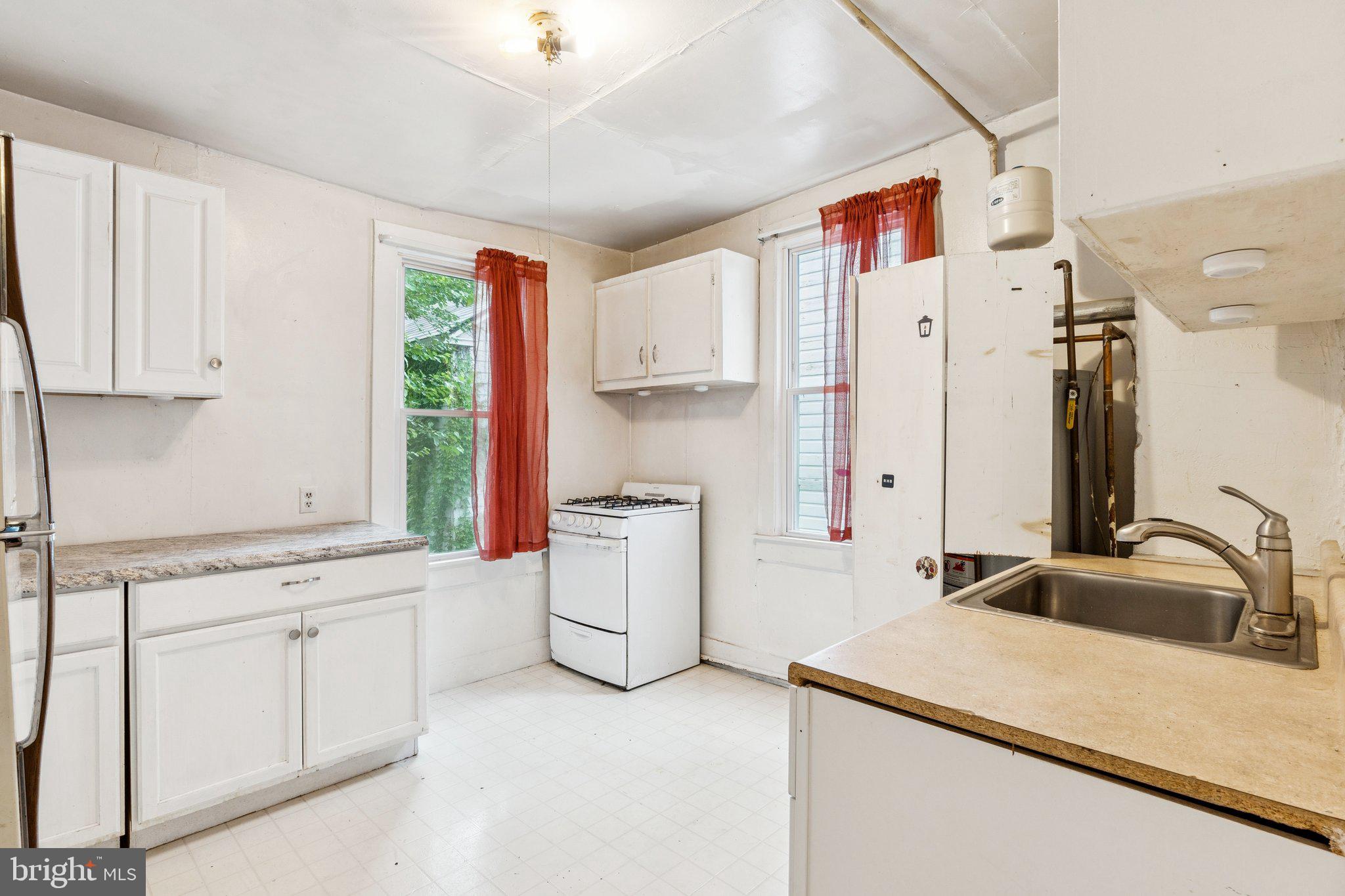 HISTORIC DISTRICT - Residential Income