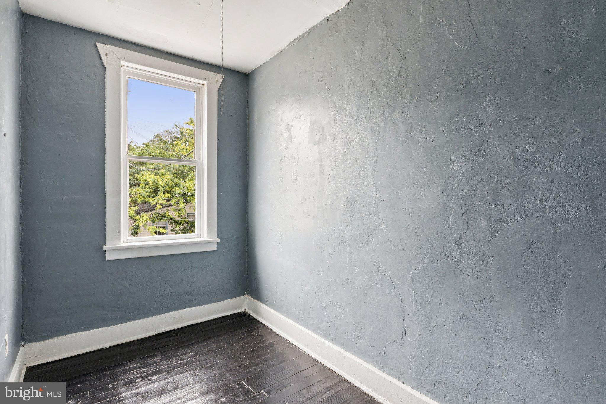 HISTORIC DISTRICT - Residential Income