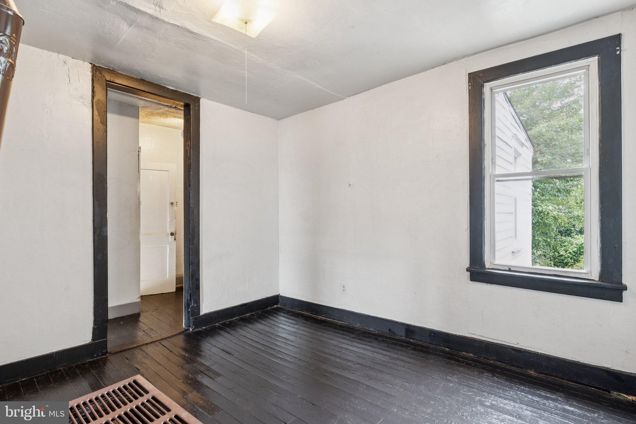 HISTORIC DISTRICT - Residential Income