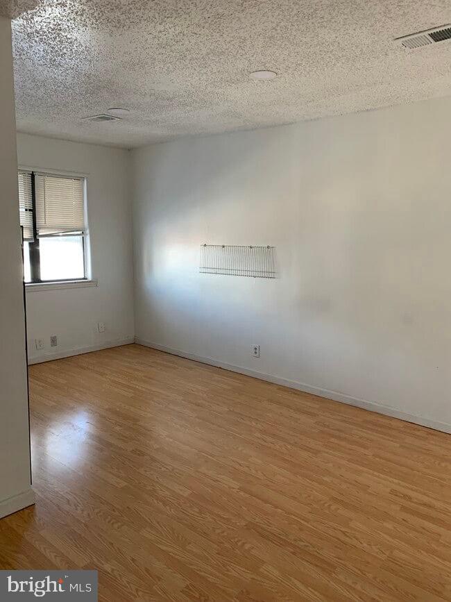 PHILADELPHIA (SOUTH) - Residential