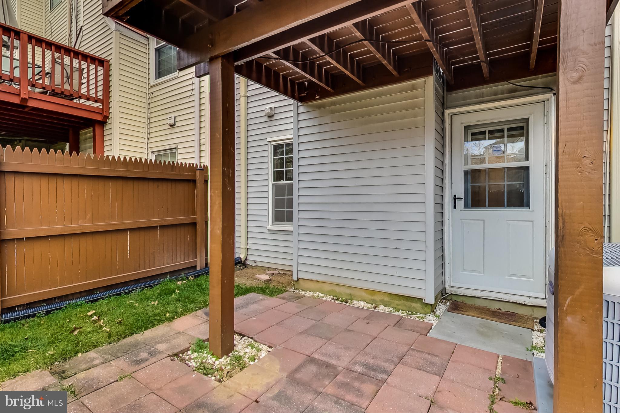 LAUREL LAKES PLAT 2 - Residential Lease