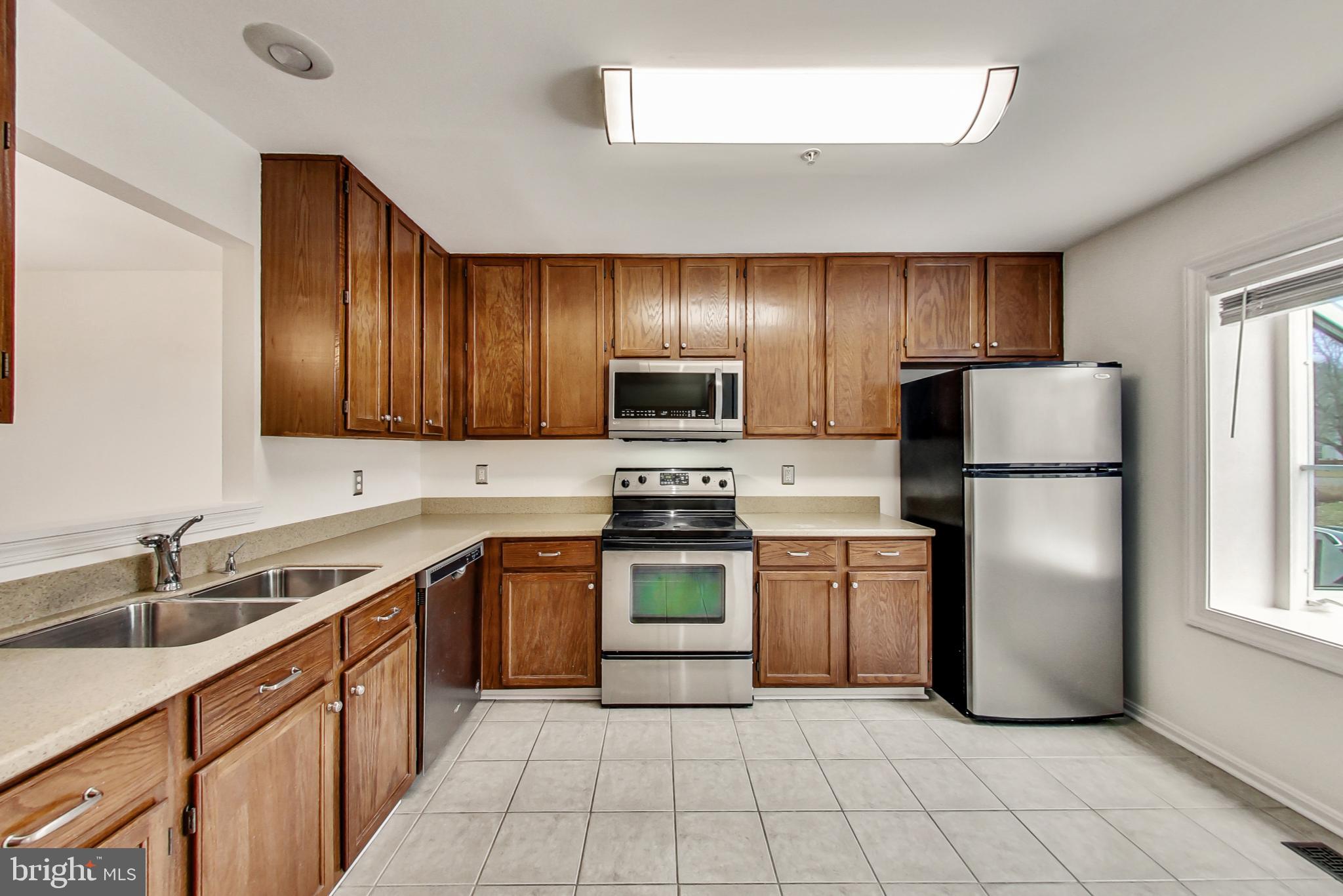 LAUREL LAKES PLAT 2 - Residential Lease