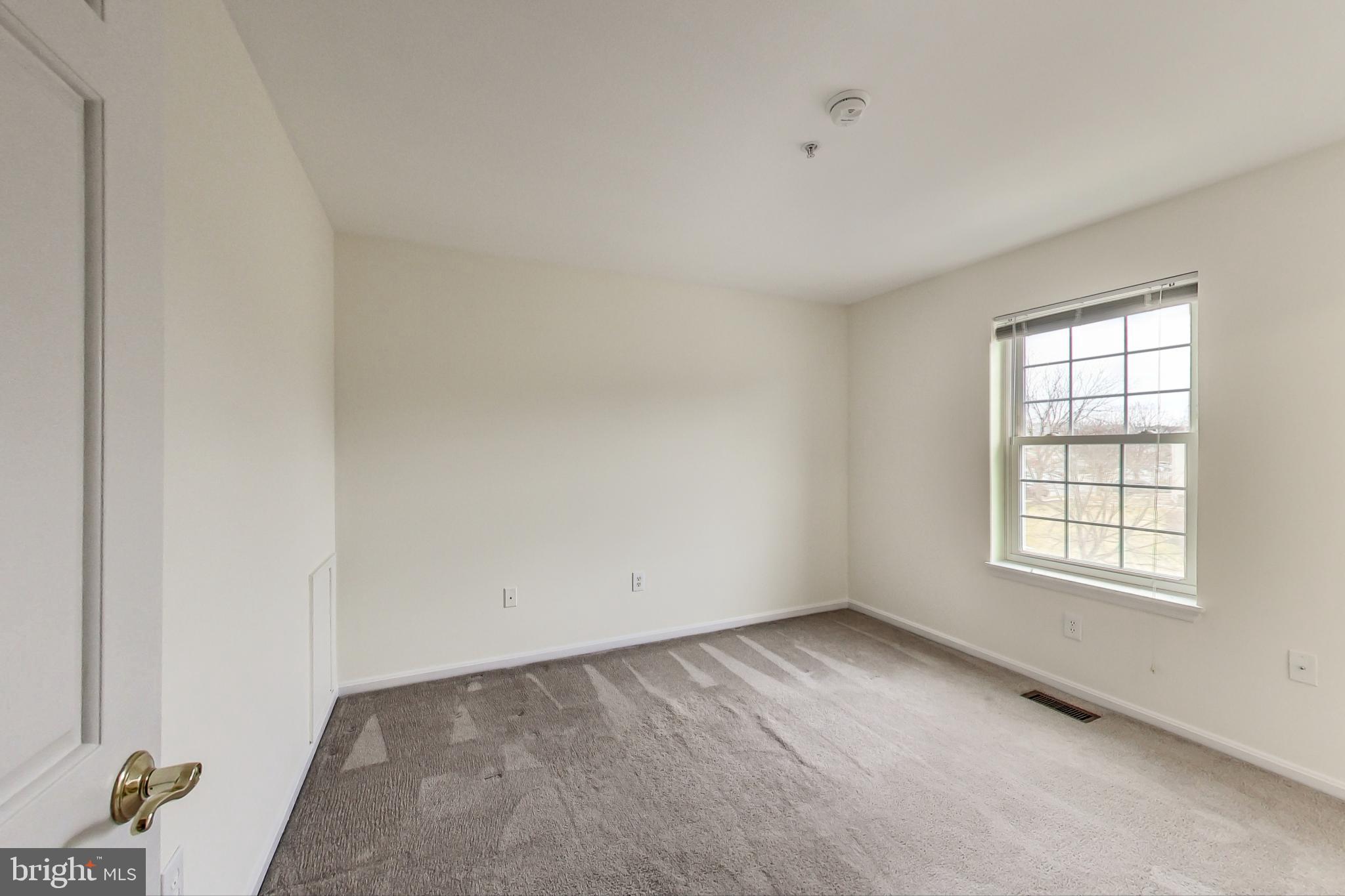 LAUREL LAKES PLAT 2 - Residential Lease