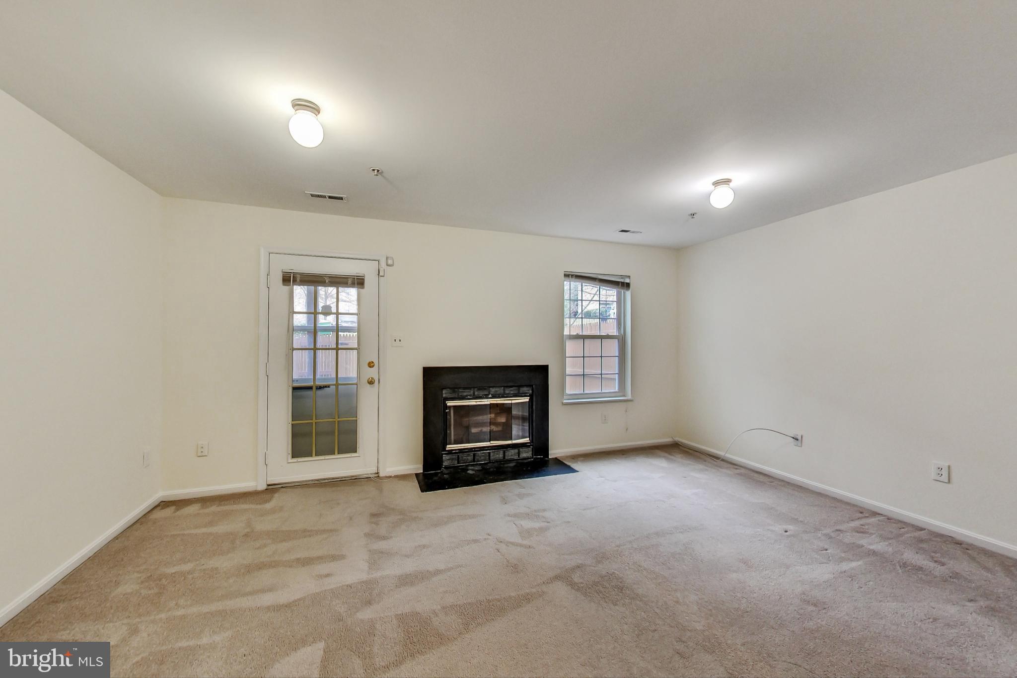 LAUREL LAKES PLAT 2 - Residential Lease