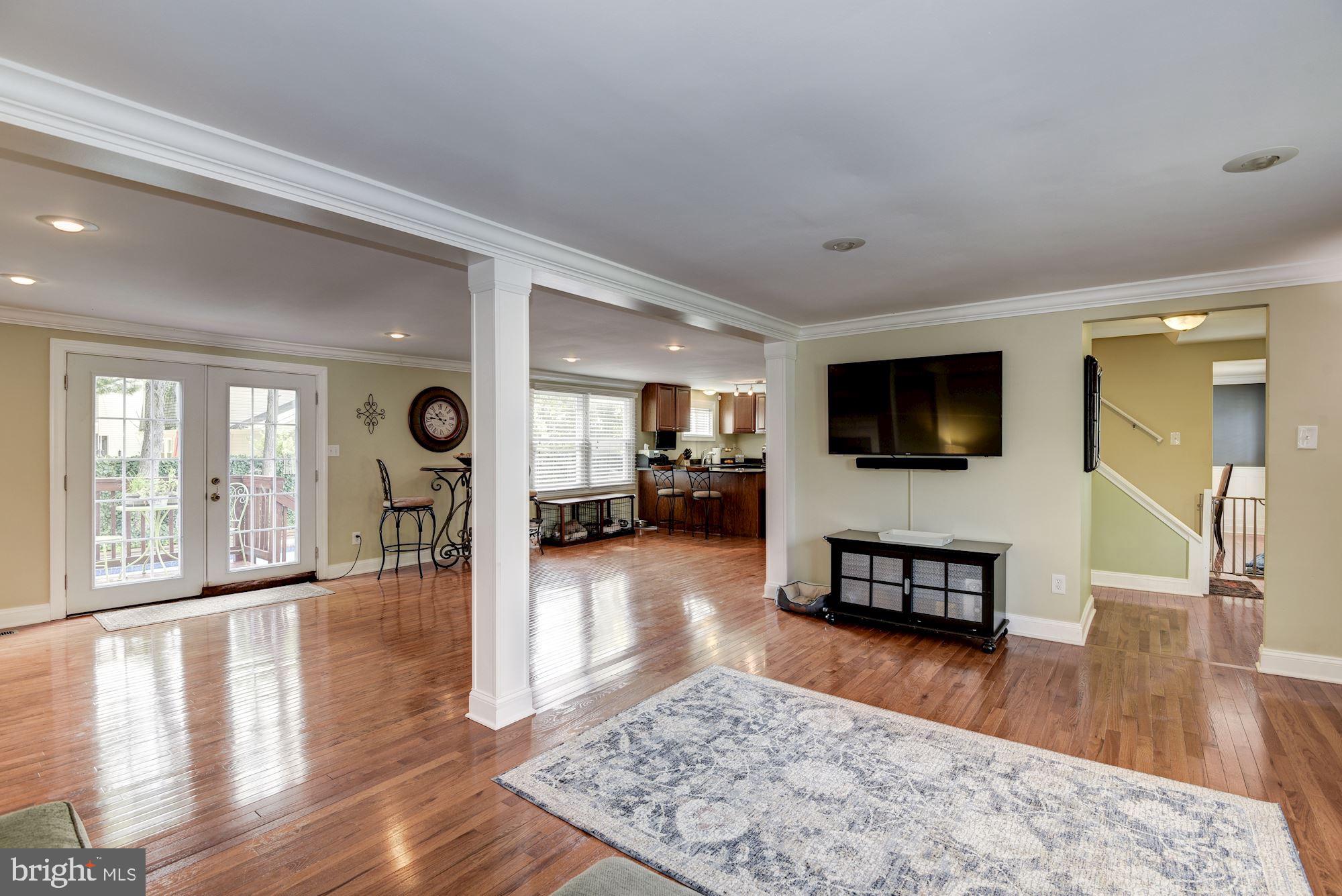 RIVERBEND - Residential