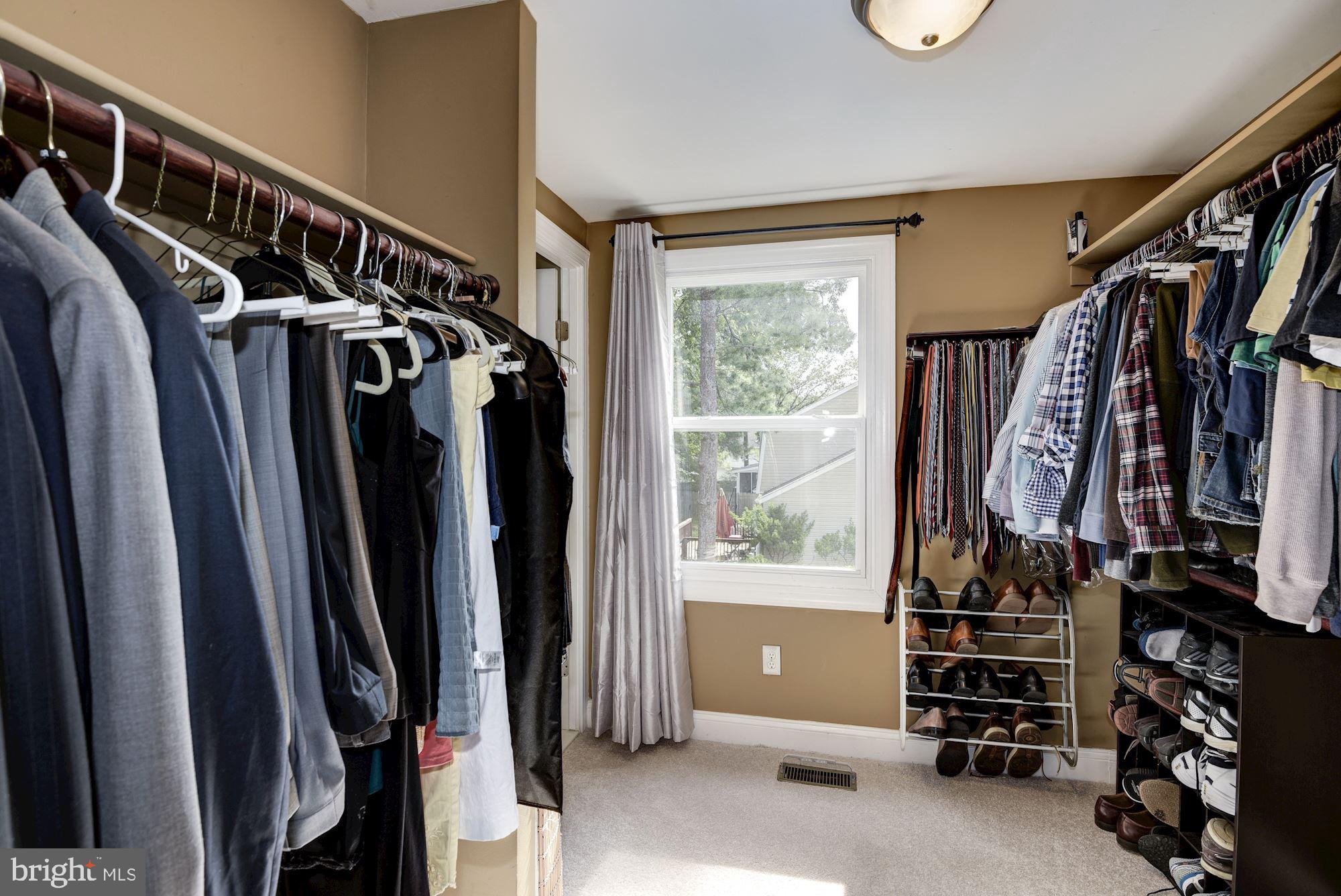 RIVERBEND - Residential