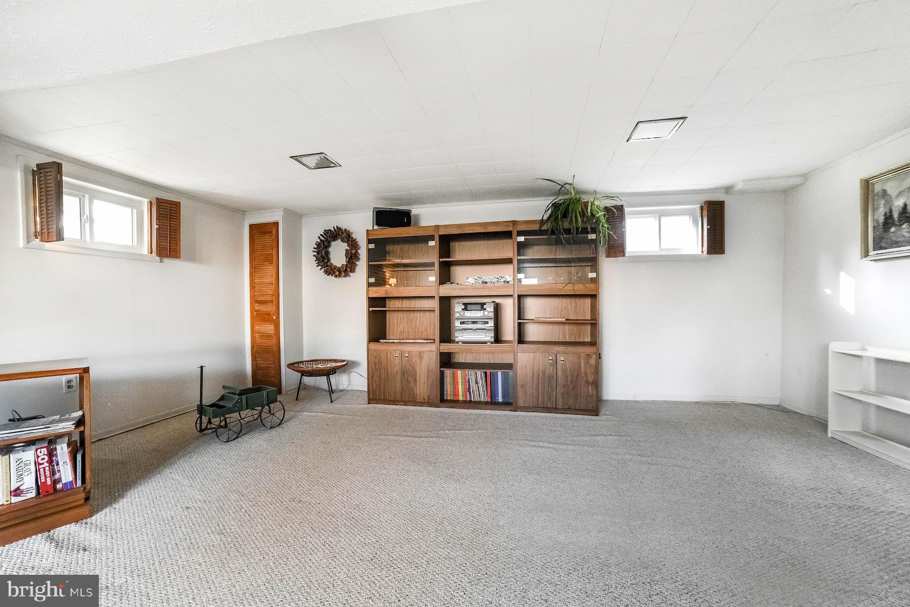 ROSEDALE ESTATES - Residential