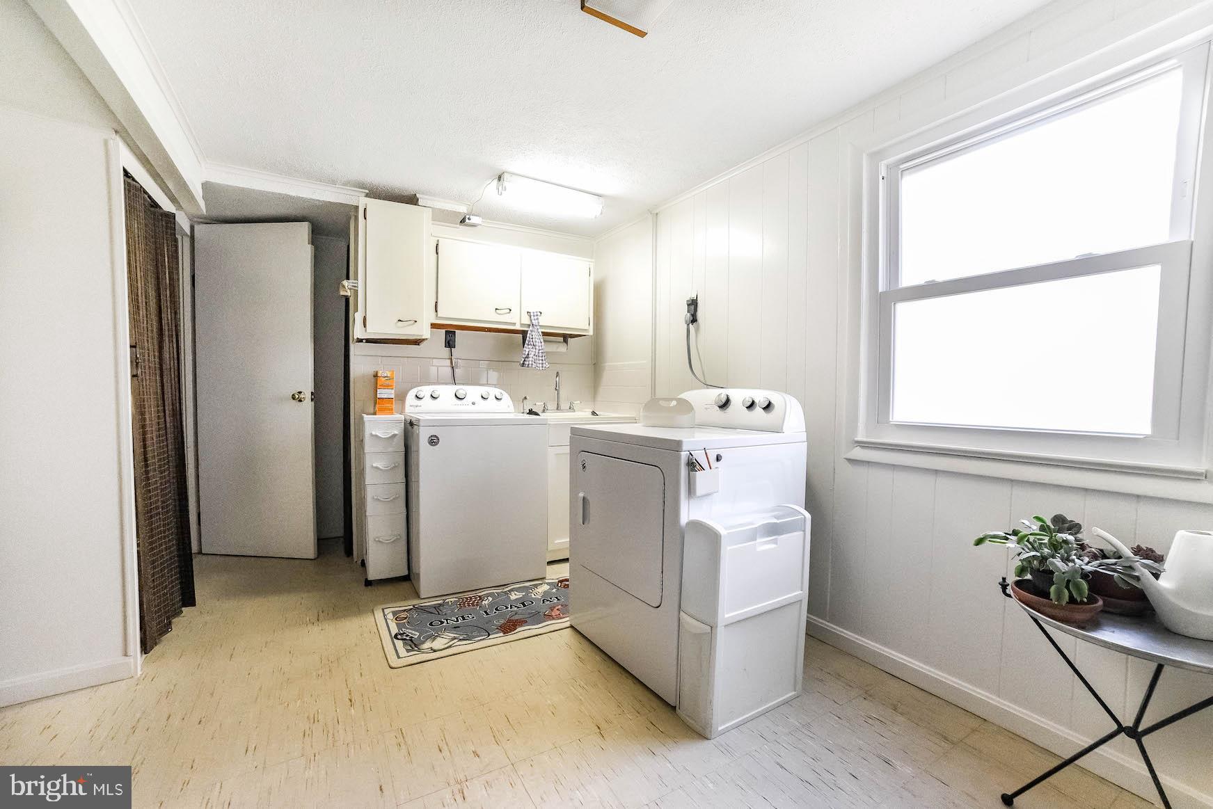 ROSEDALE ESTATES - Residential