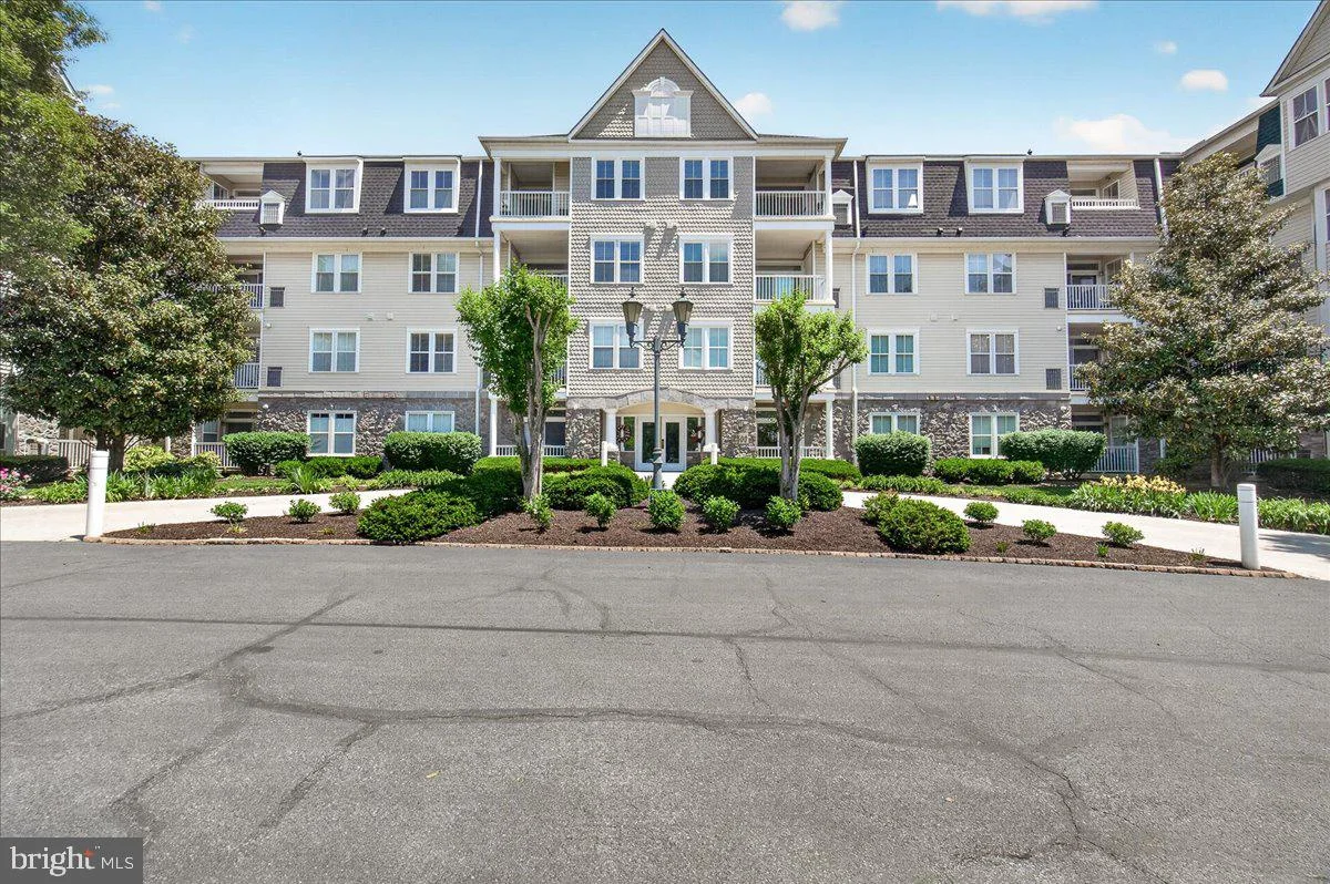 2500 Waterside Drive Unit 103