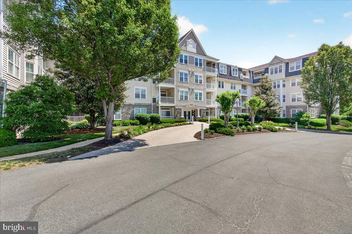 WORMANS MILL - Residential