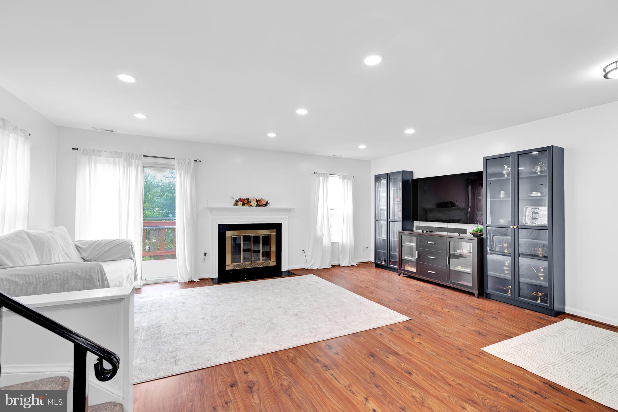 13714 AUTUMN VALE COURT