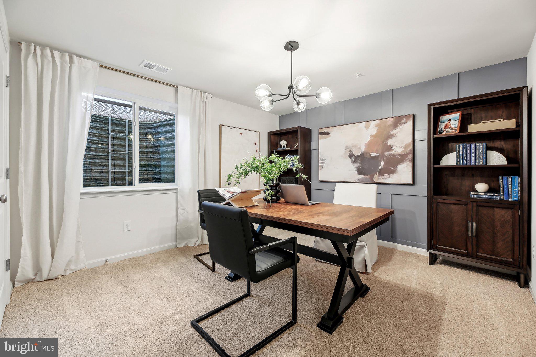 CREEKSIDE ESTATES - Residential