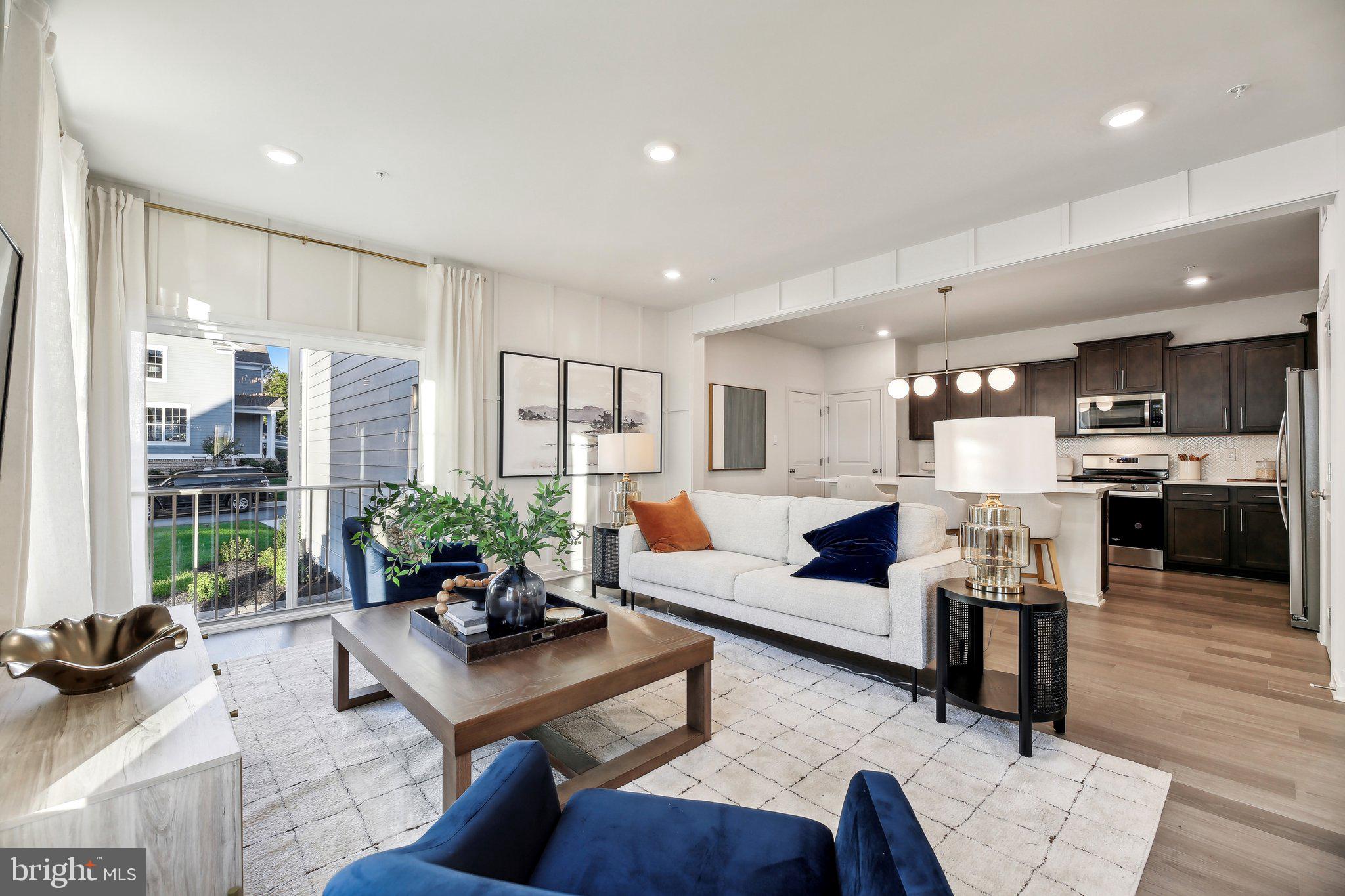 CREEKSIDE ESTATES - Residential