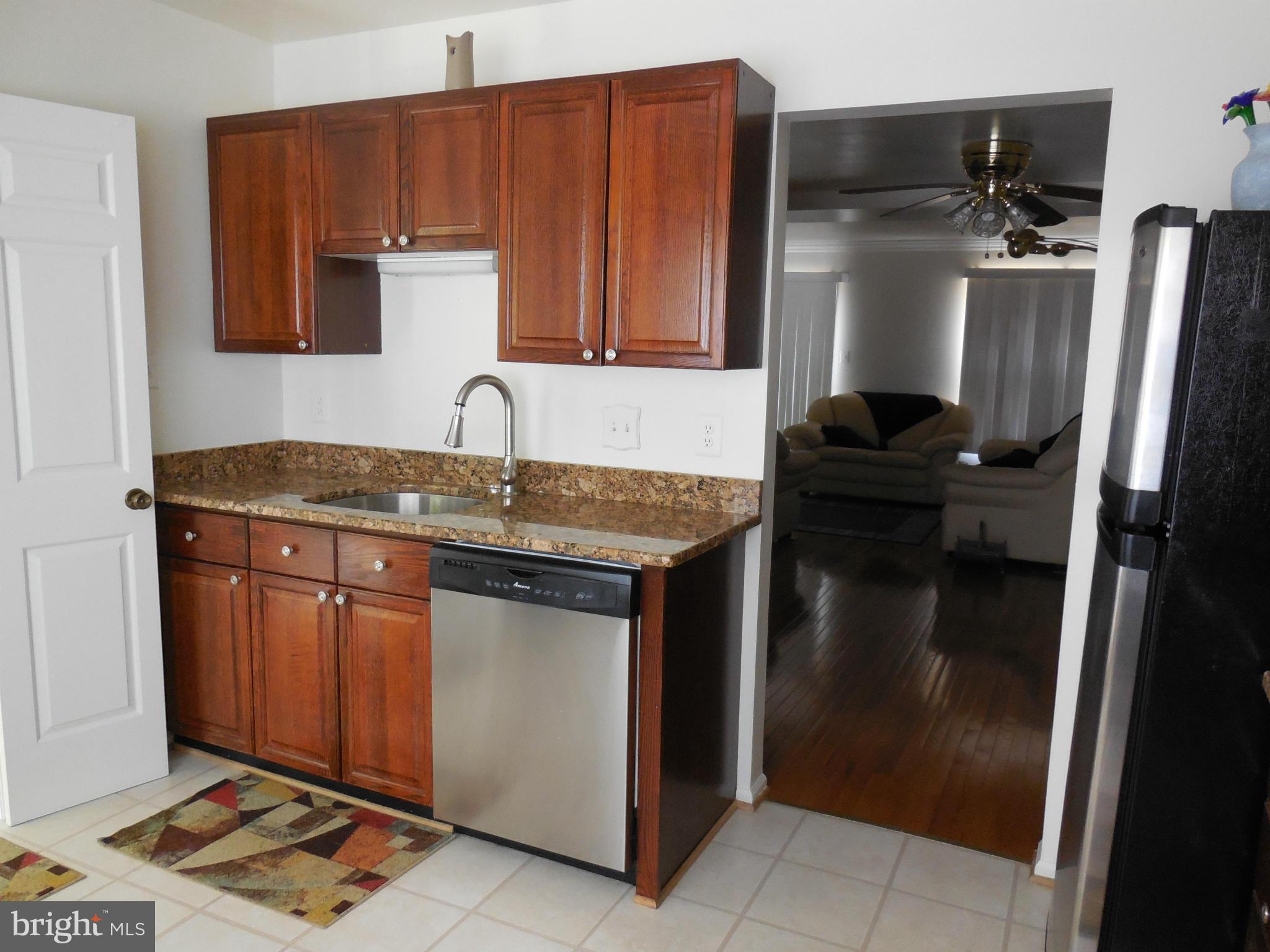 PINECREST - Residential