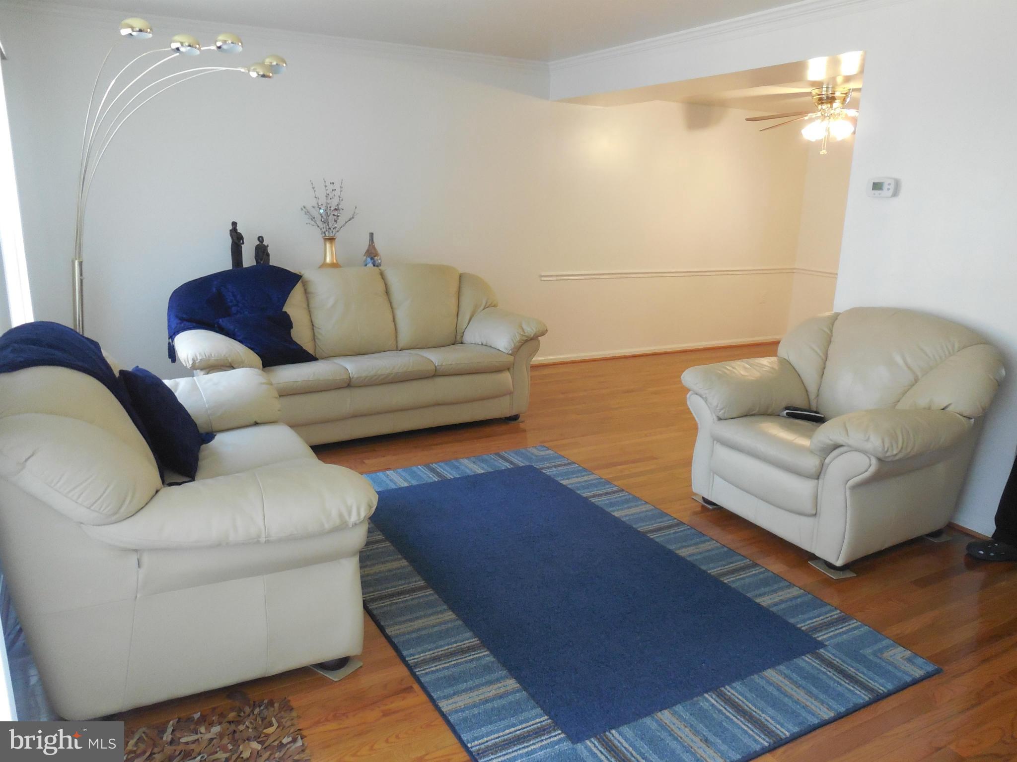 PINECREST - Residential