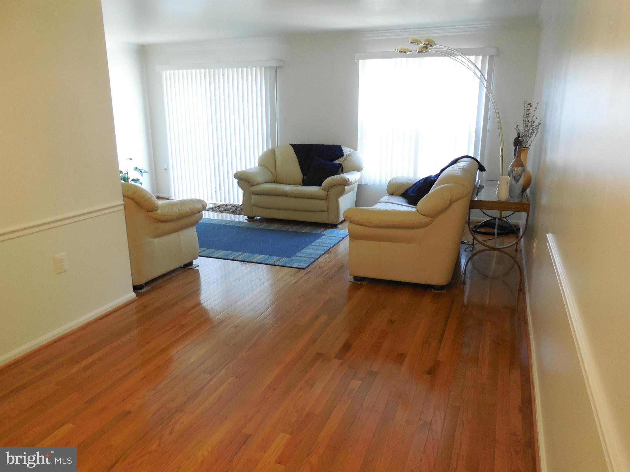 PINECREST - Residential