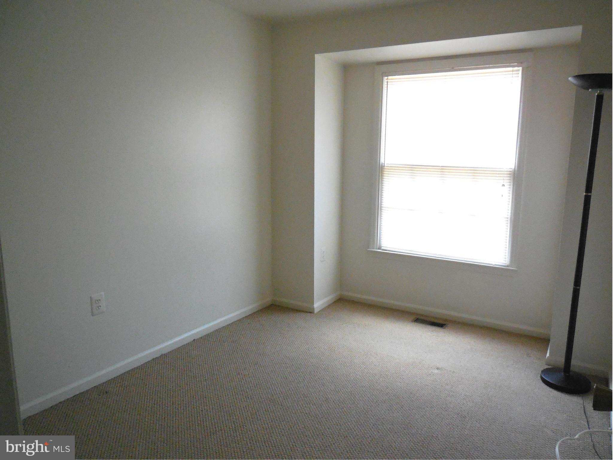 PINECREST - Residential