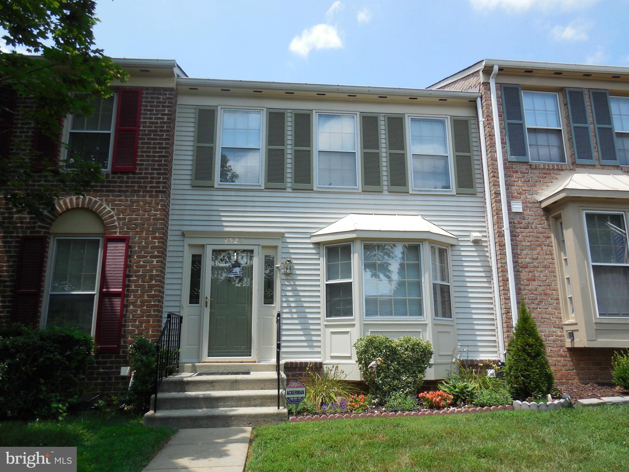 PINECREST - Residential