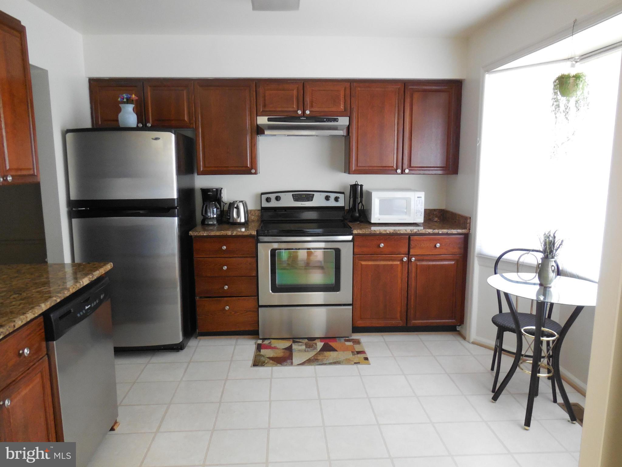 PINECREST - Residential