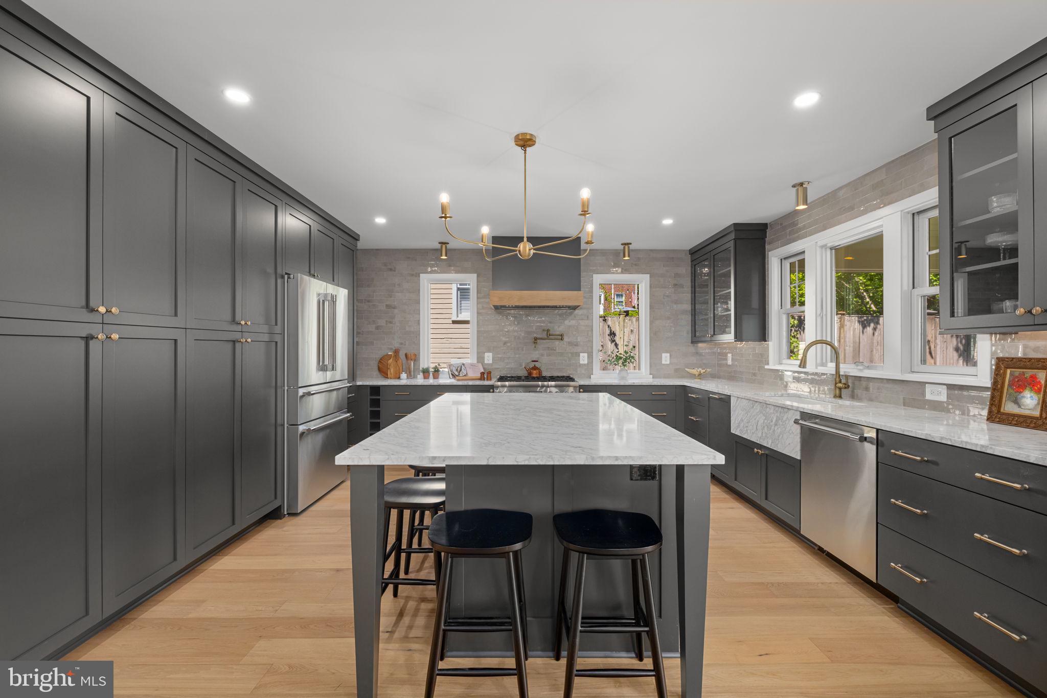 DEL RAY - Residential