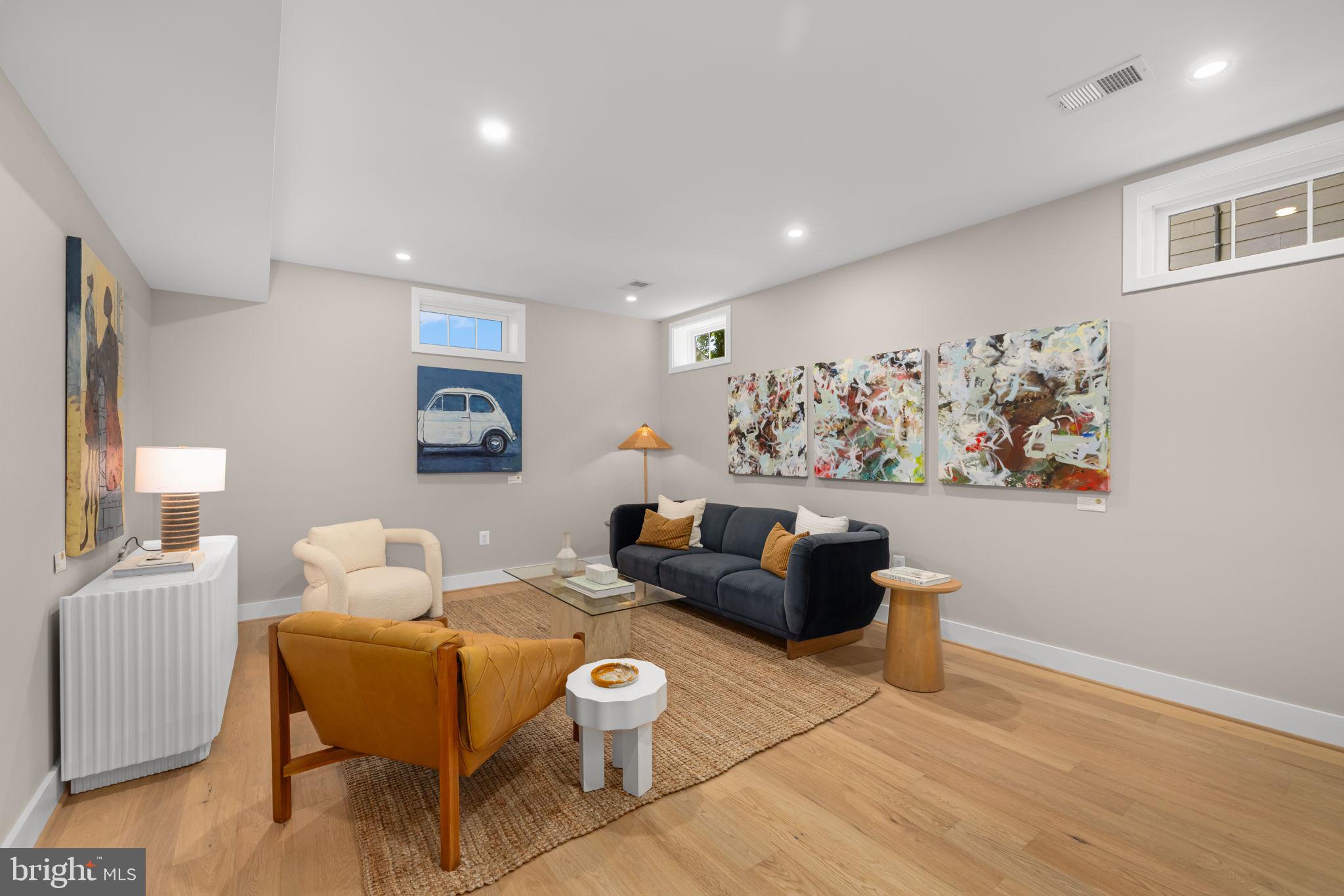 DEL RAY - Residential