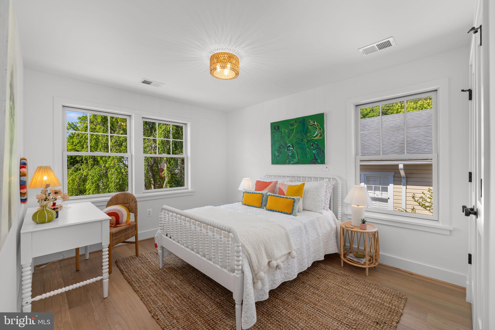 DEL RAY - Residential