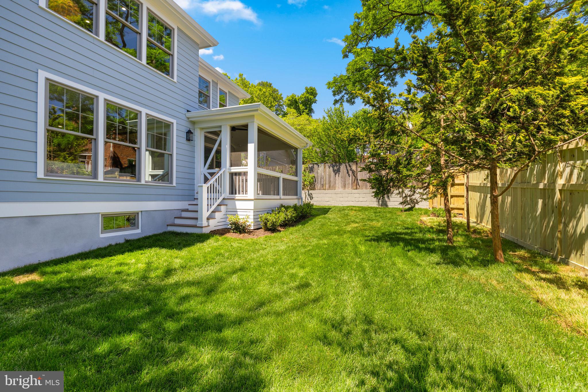 DEL RAY - Residential