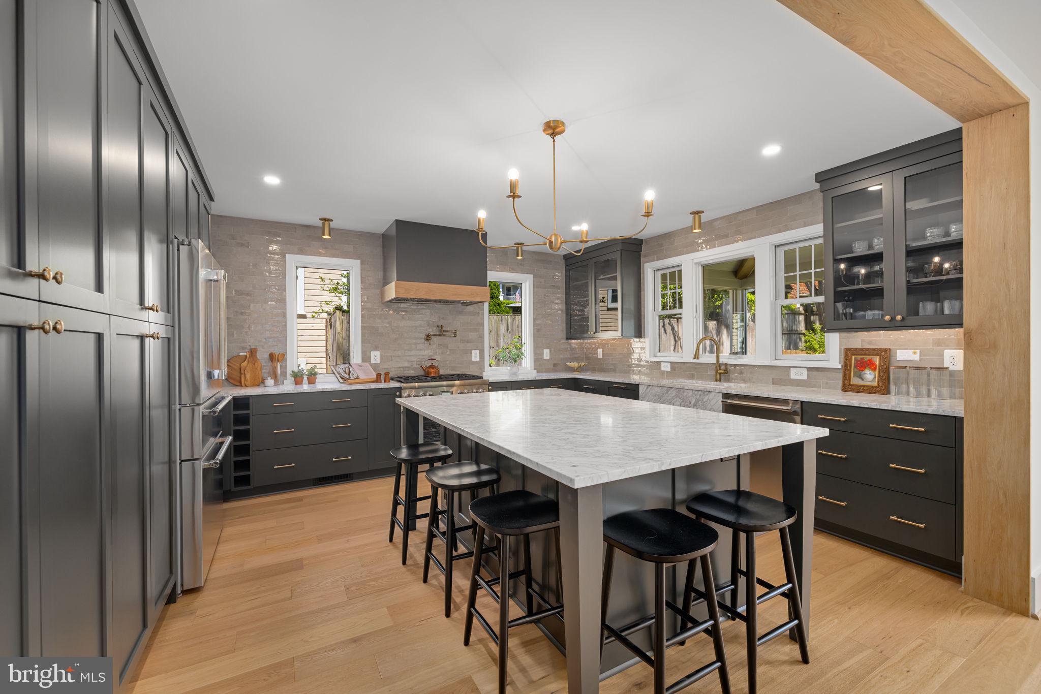 DEL RAY - Residential