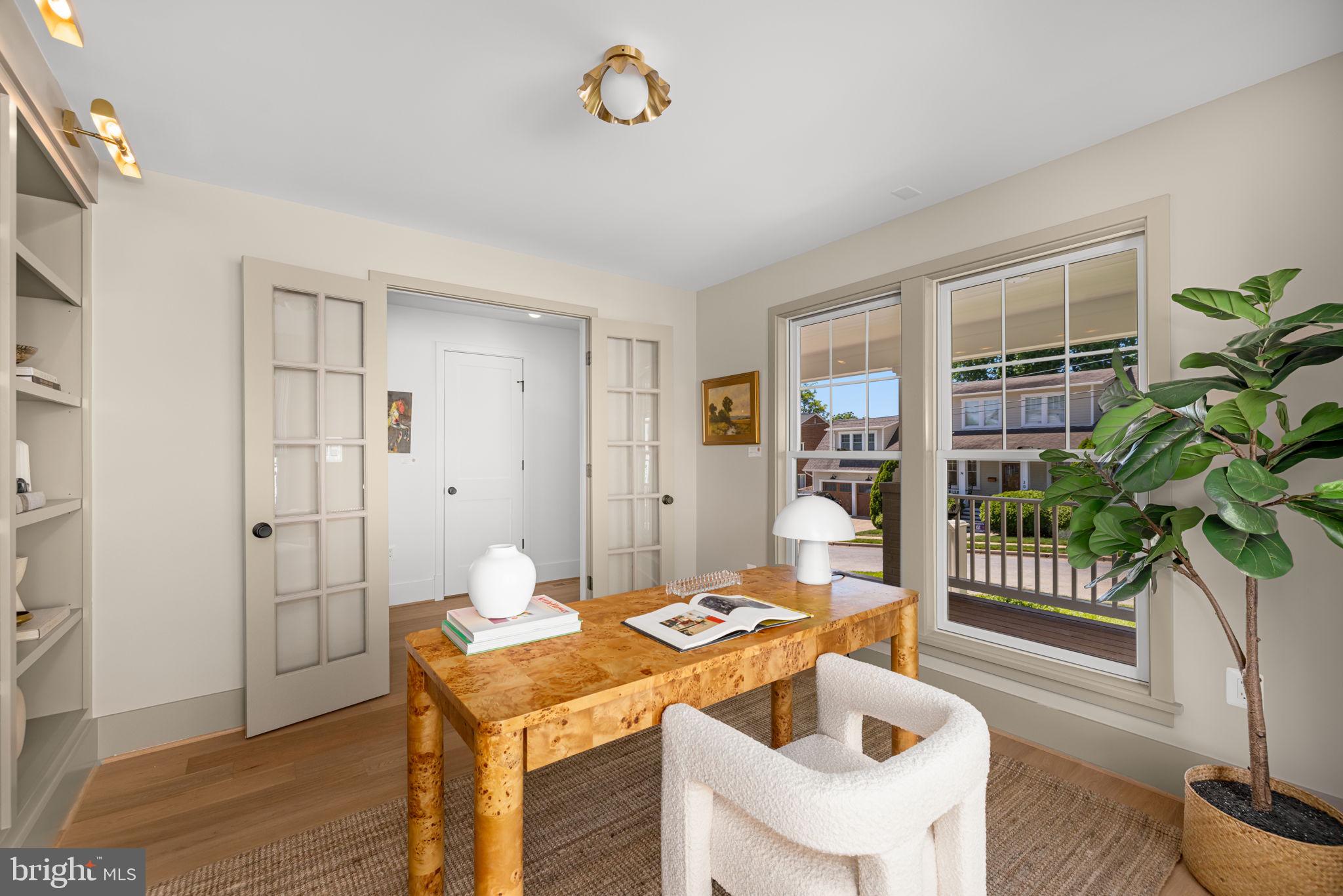 DEL RAY - Residential